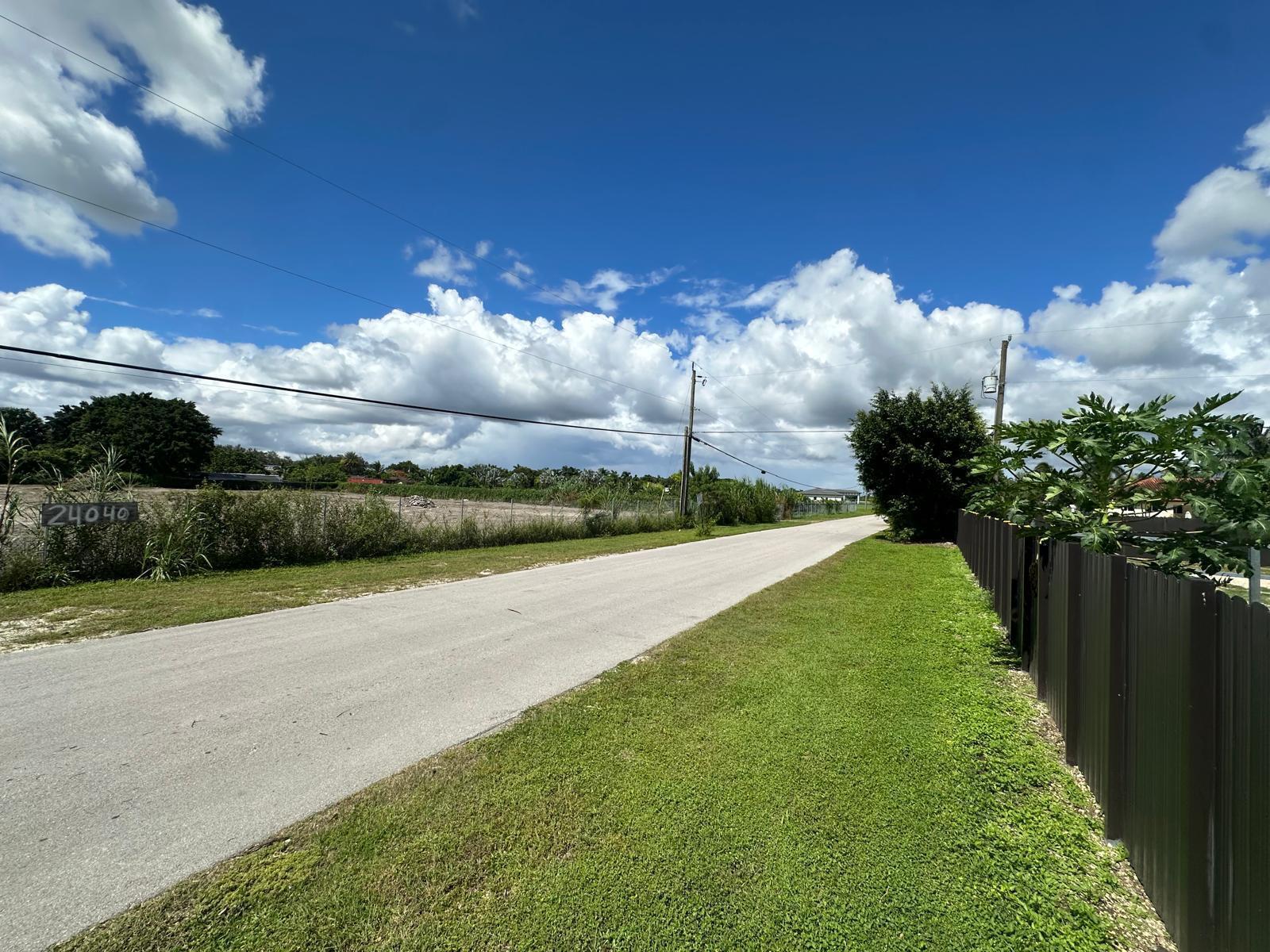 24040 Sw 209th Place Property Photo 1