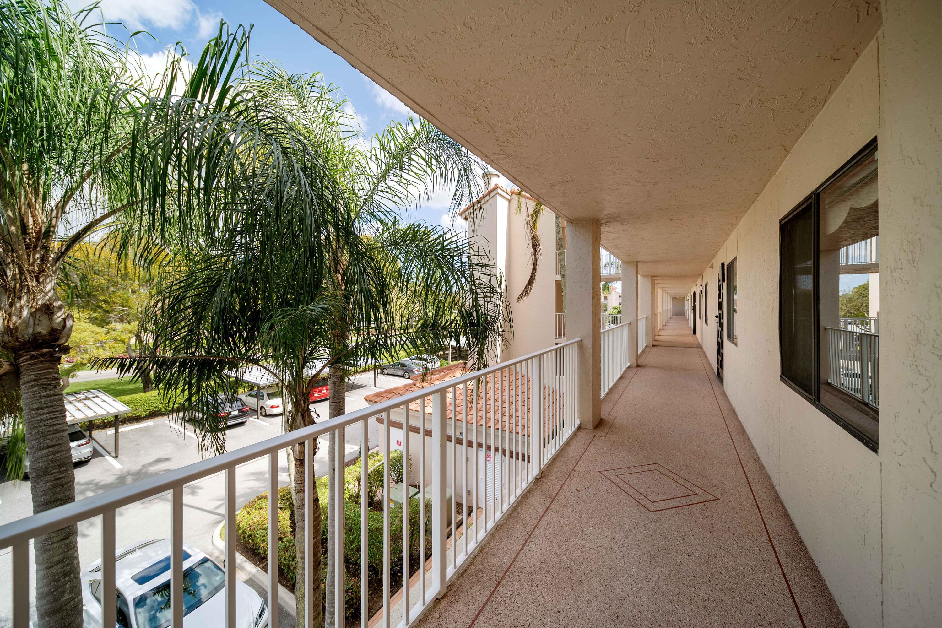 6037 Pointe Regal Circle 307 Property Photo 3