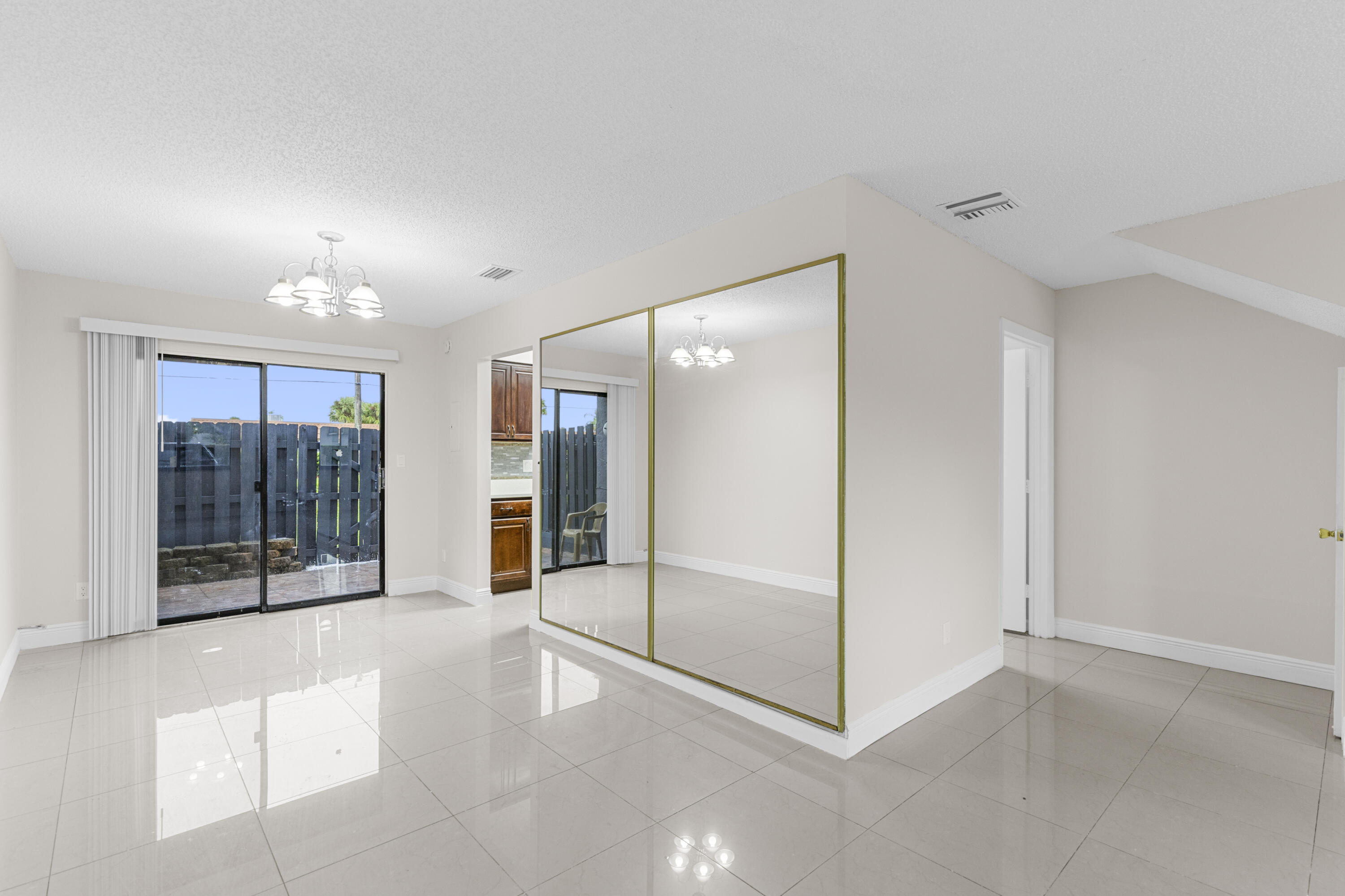 5703 Channel Drive Property Photo 10