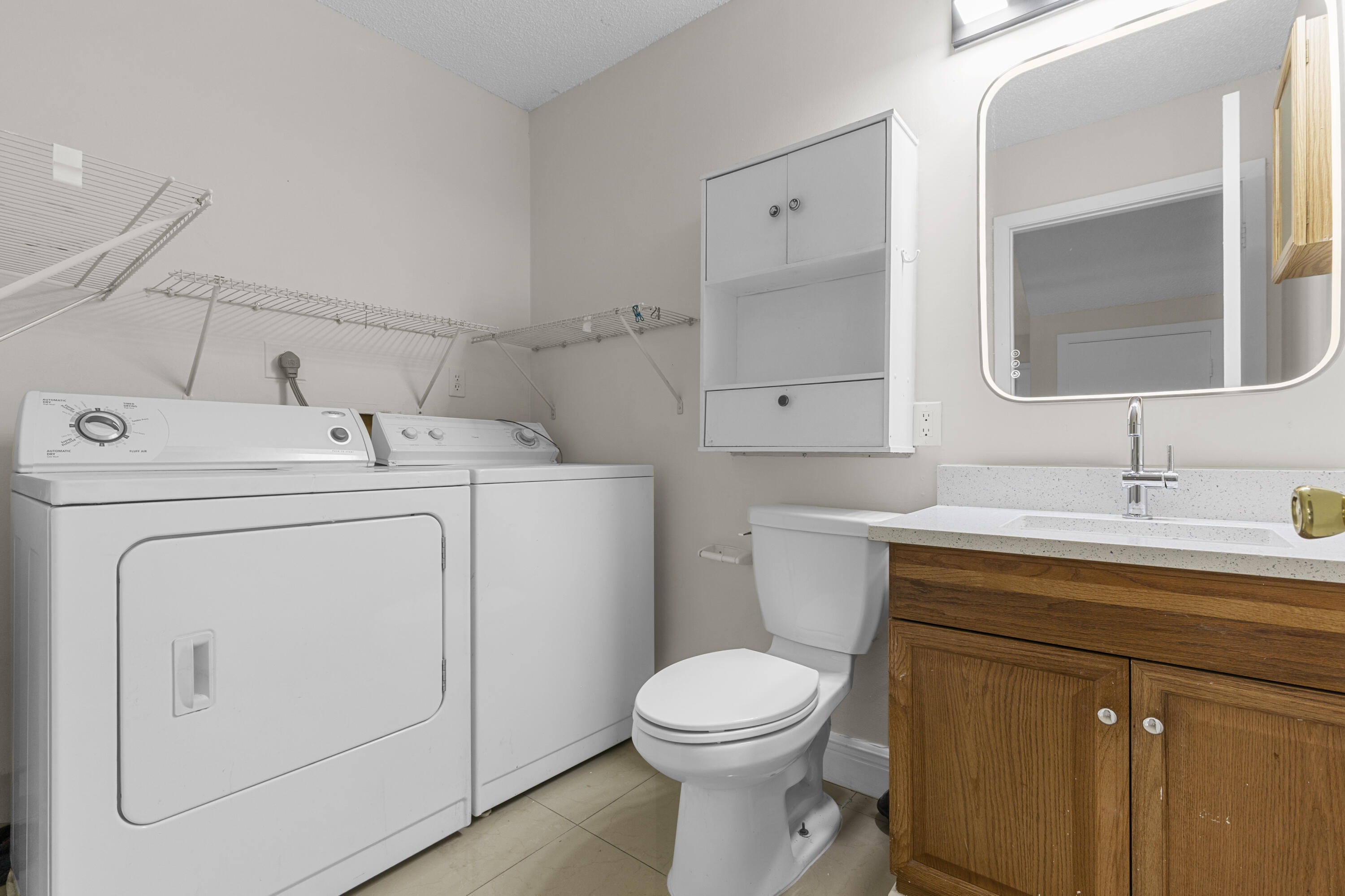 5703 Channel Drive Property Photo 14