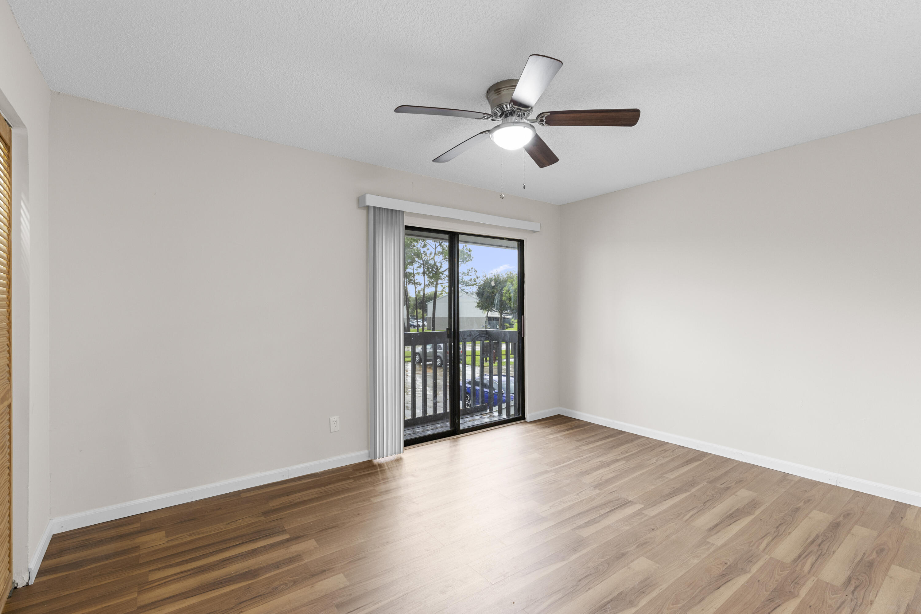 5703 Channel Drive Property Photo 16
