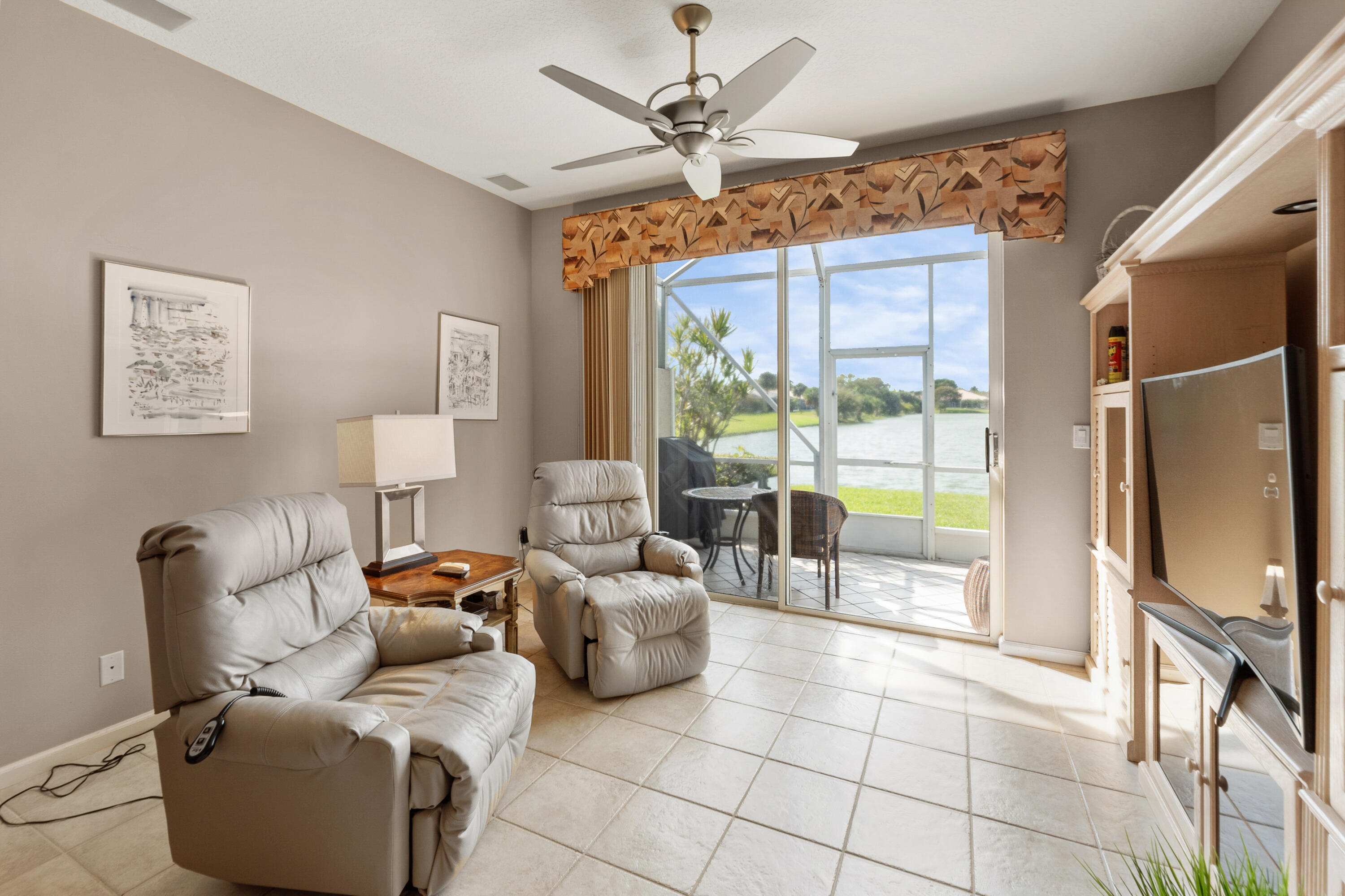 10665 Royal Caribbean Circle Property Photo 11