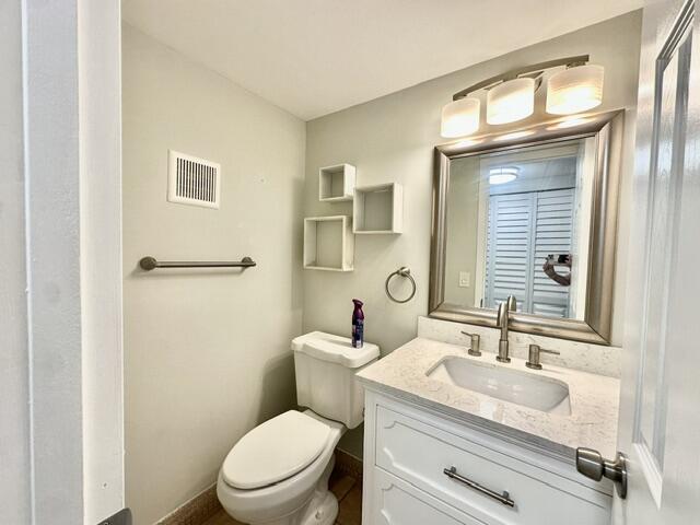 118 Mansfield C Property Photo 5