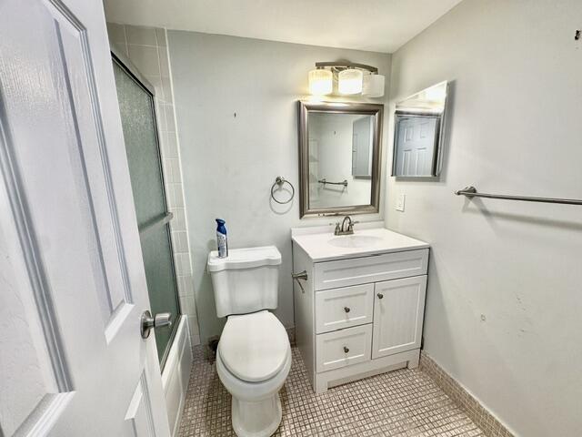 118 Mansfield C Property Photo 8