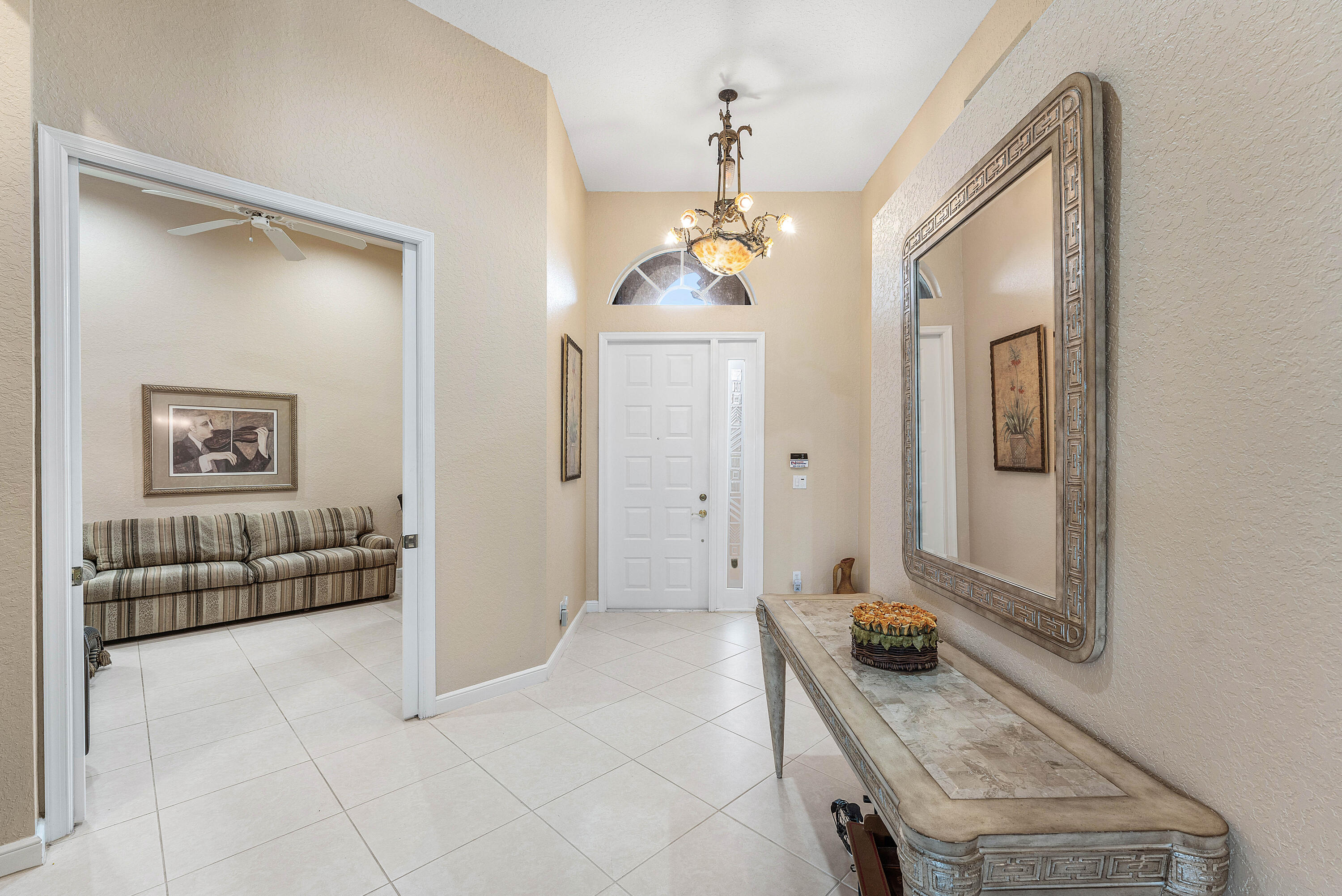 6947 Fairway Lakes Drive Property Photo 6