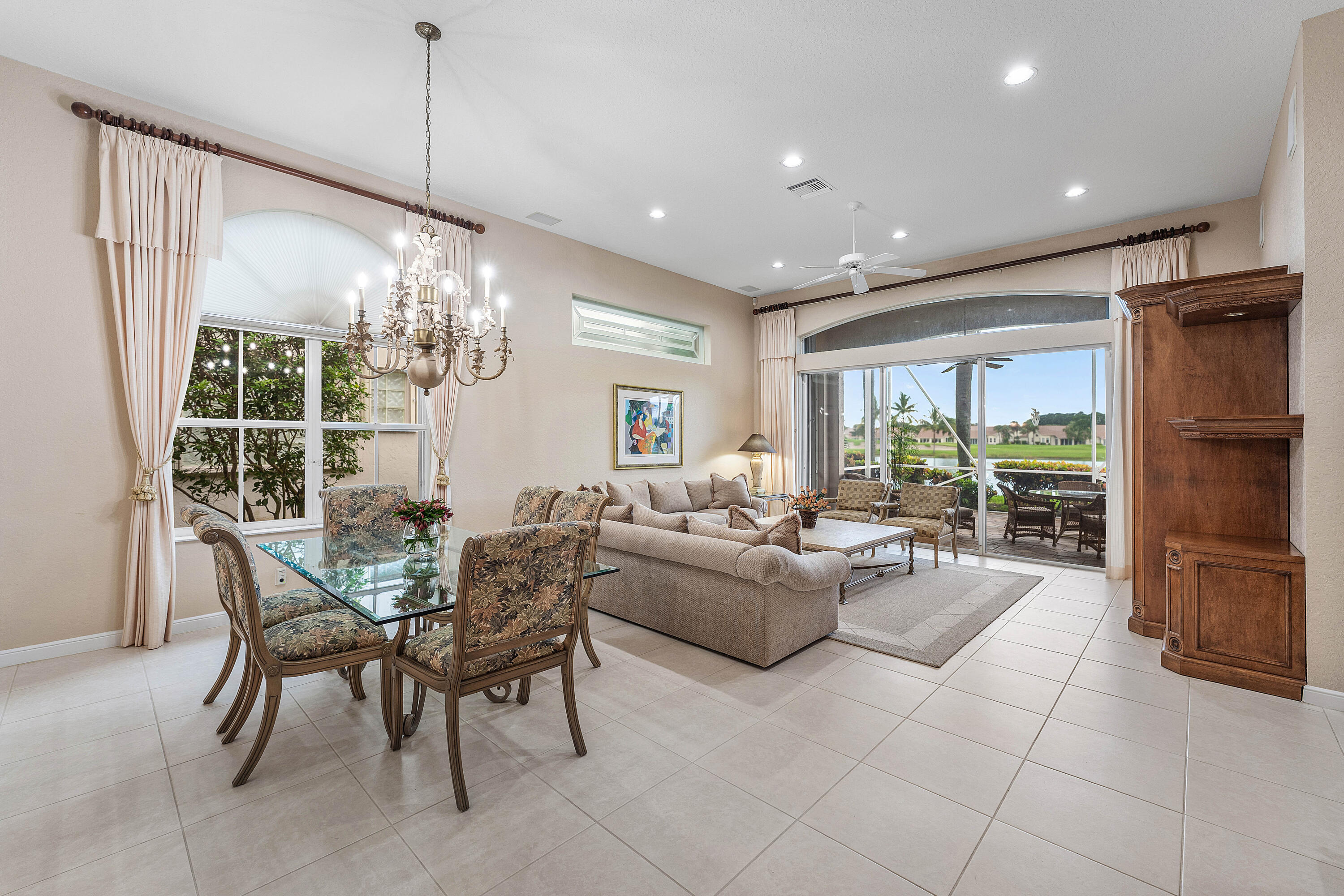 6947 Fairway Lakes Drive Property Photo 14