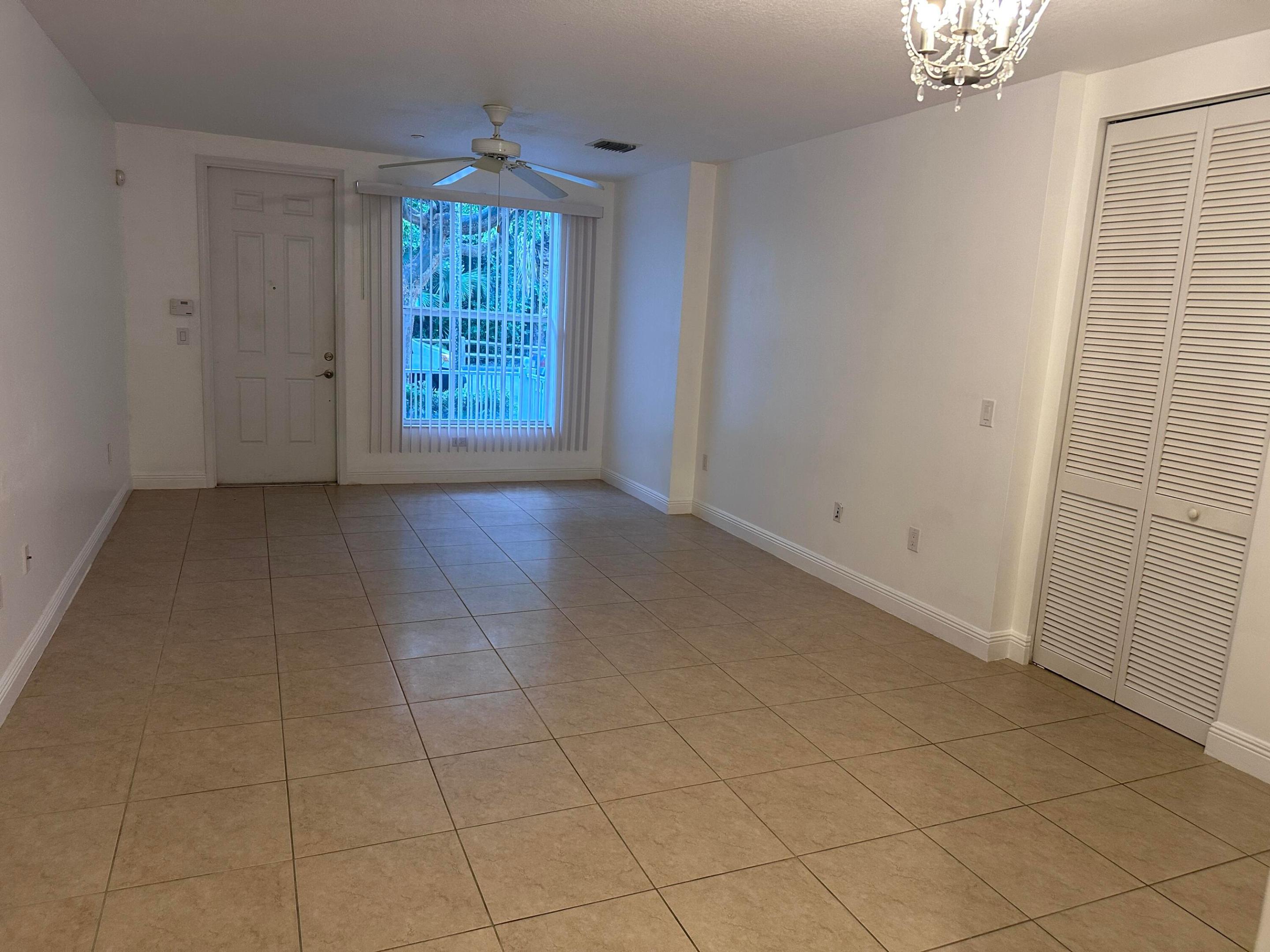 252 Sw 14th Avenue 252 Property Photo 5