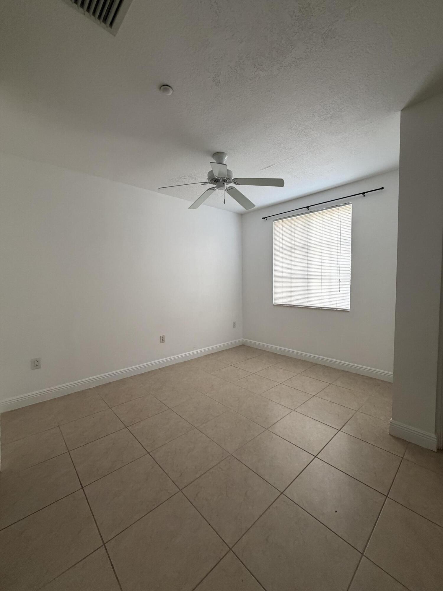 252 Sw 14th Avenue 252 Property Photo 10