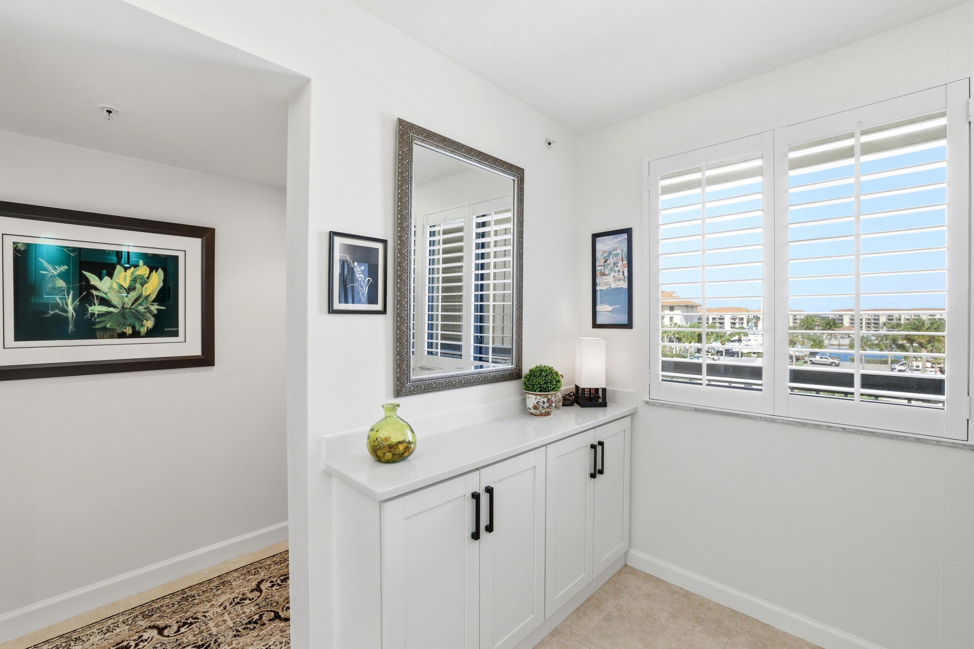 2101 Marina Isle Way 404 Property Photo 2