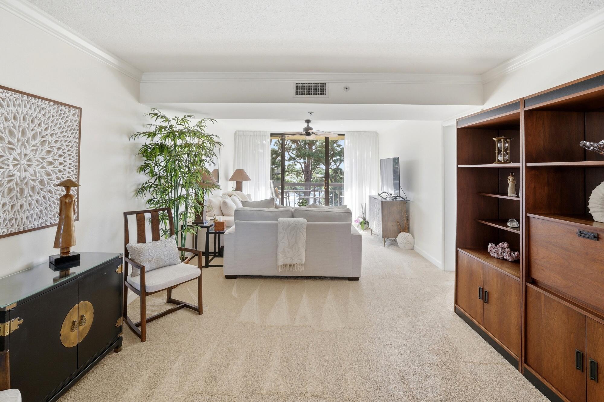 2101 Marina Isle Way 404 Property Photo 4