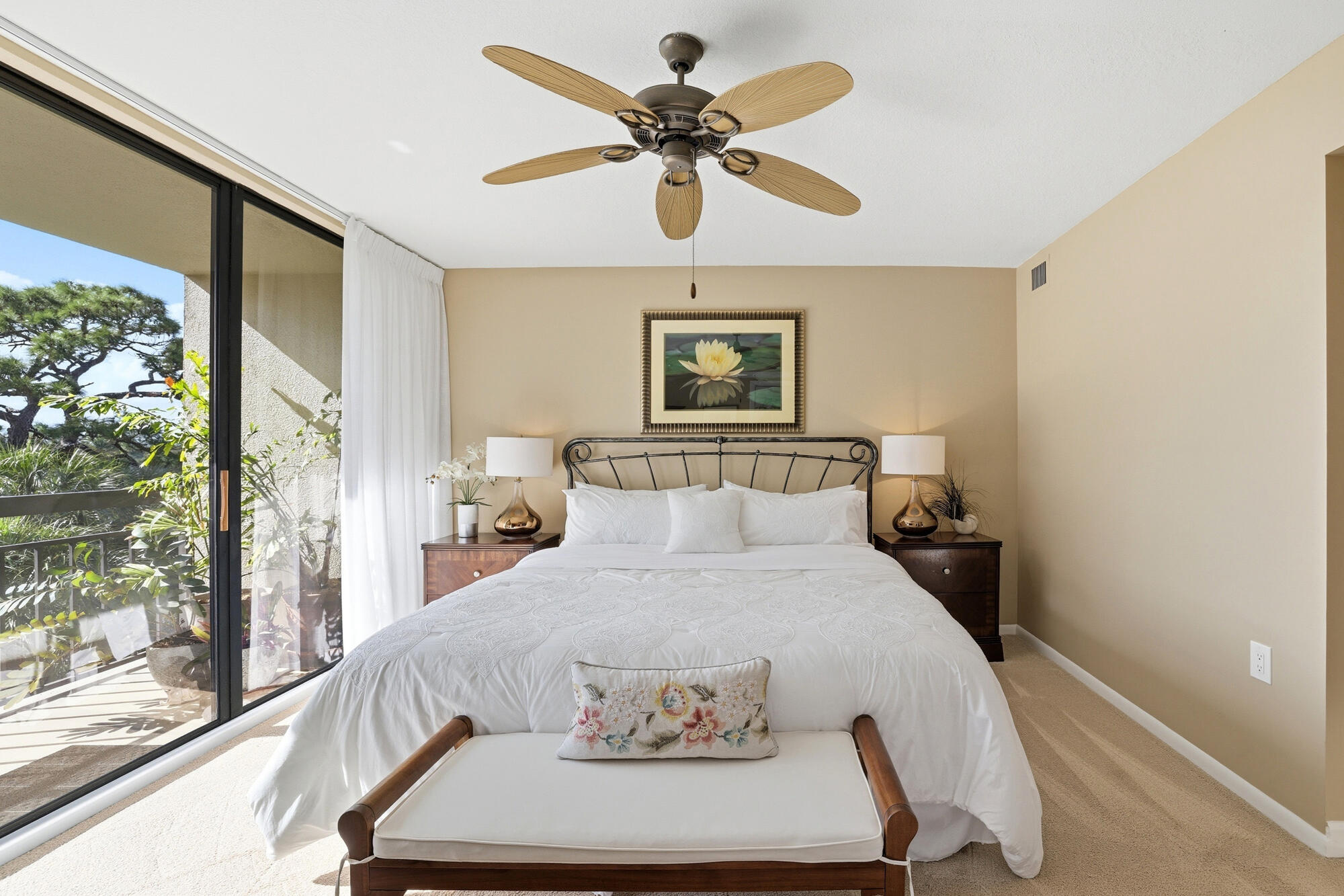 2101 Marina Isle Way 404 Property Photo 6