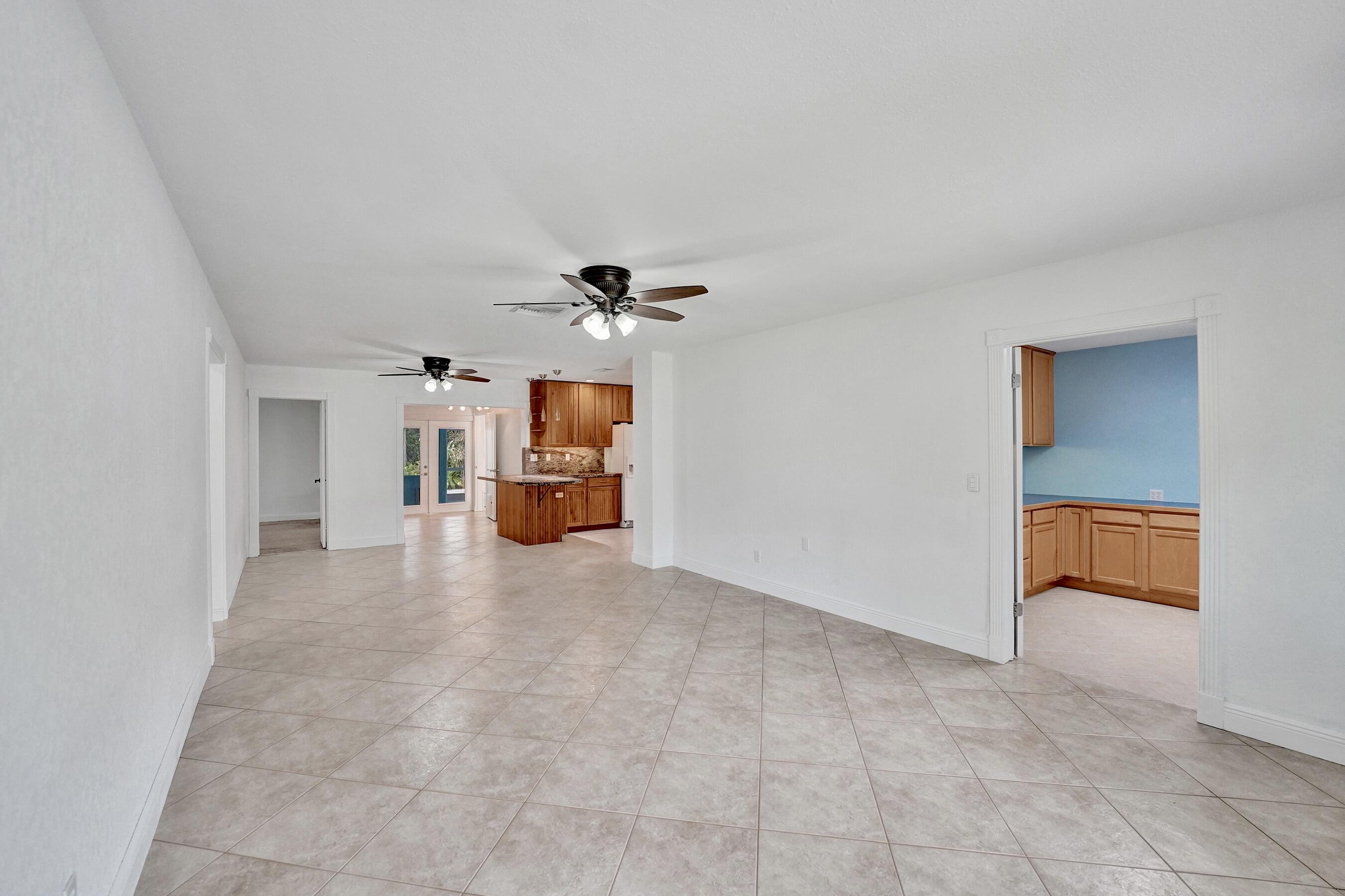 5081 Sw 29th Way Property Photo 9