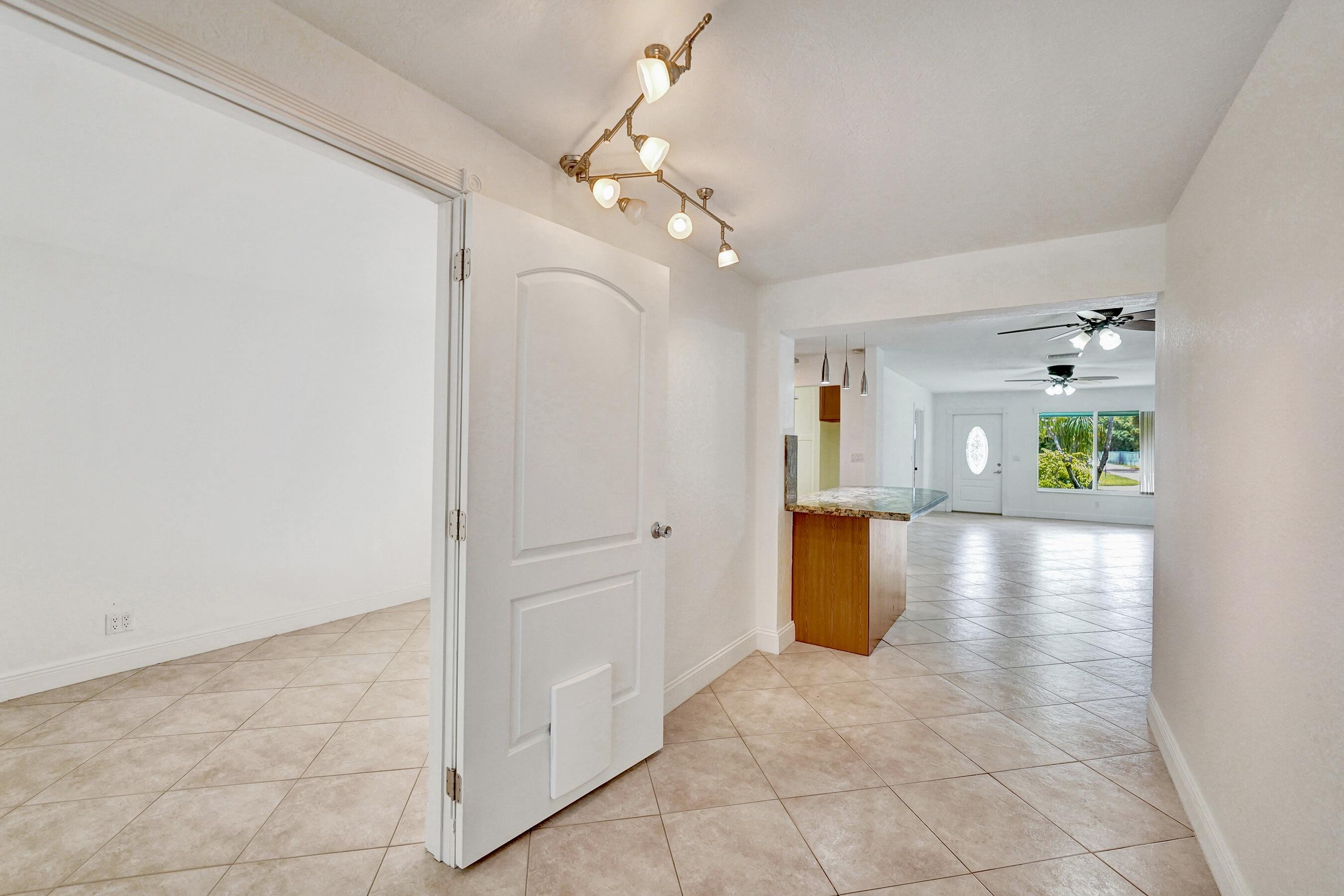 5081 Sw 29th Way Property Photo 31