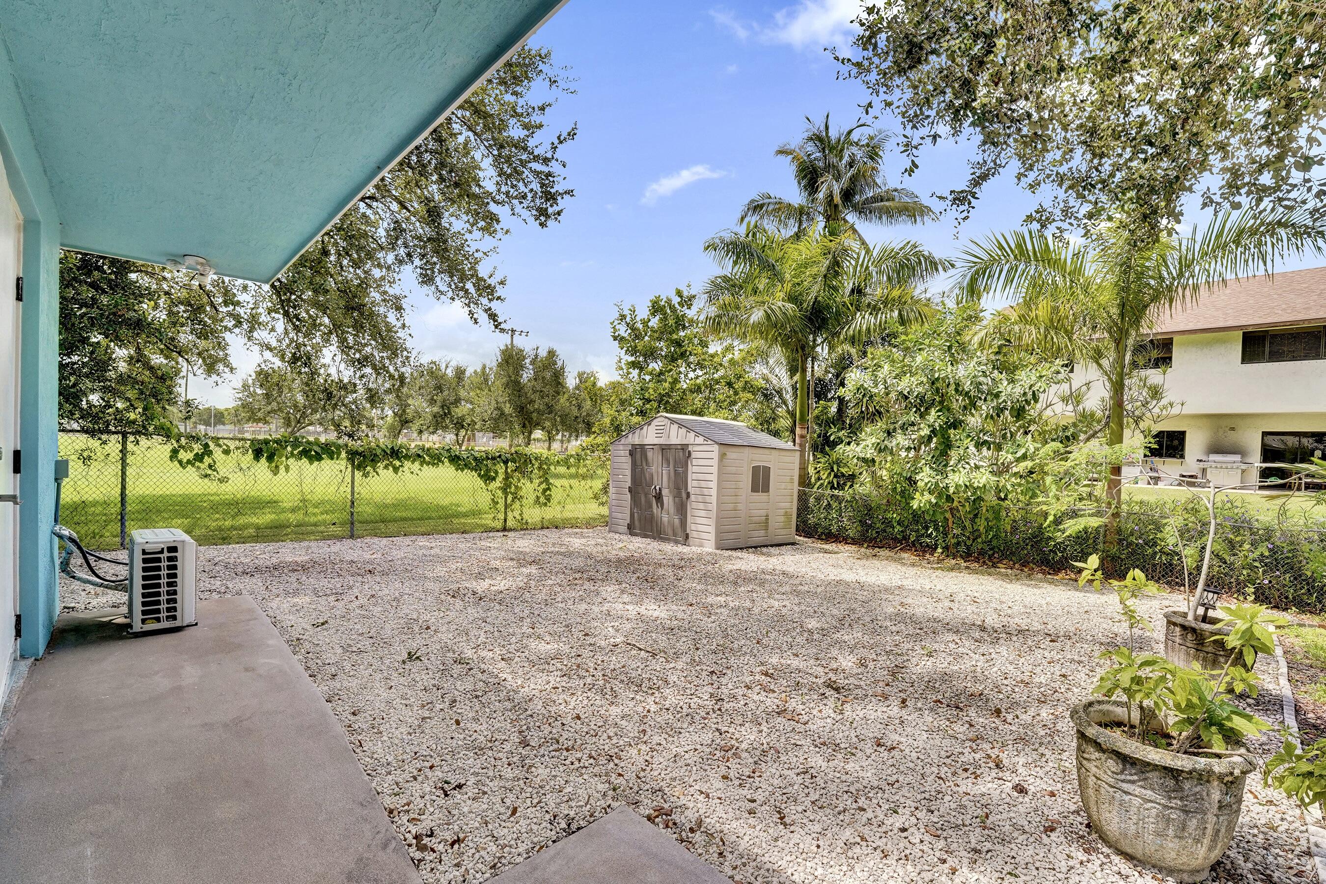 5081 Sw 29th Way Property Photo 43
