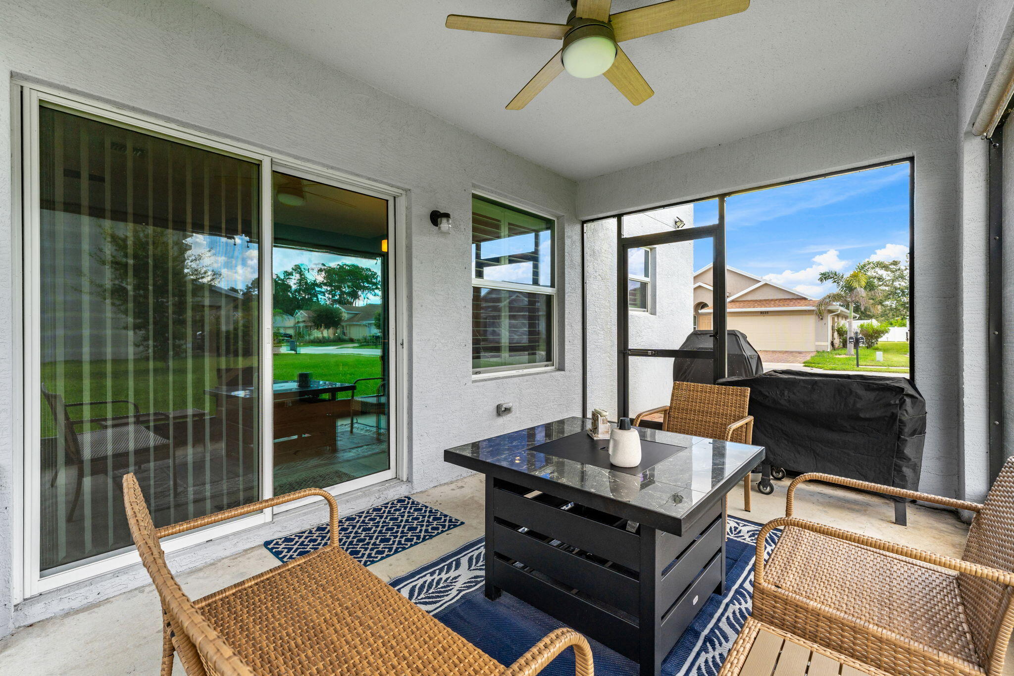313 Palm Breezes Drive Property Photo 32