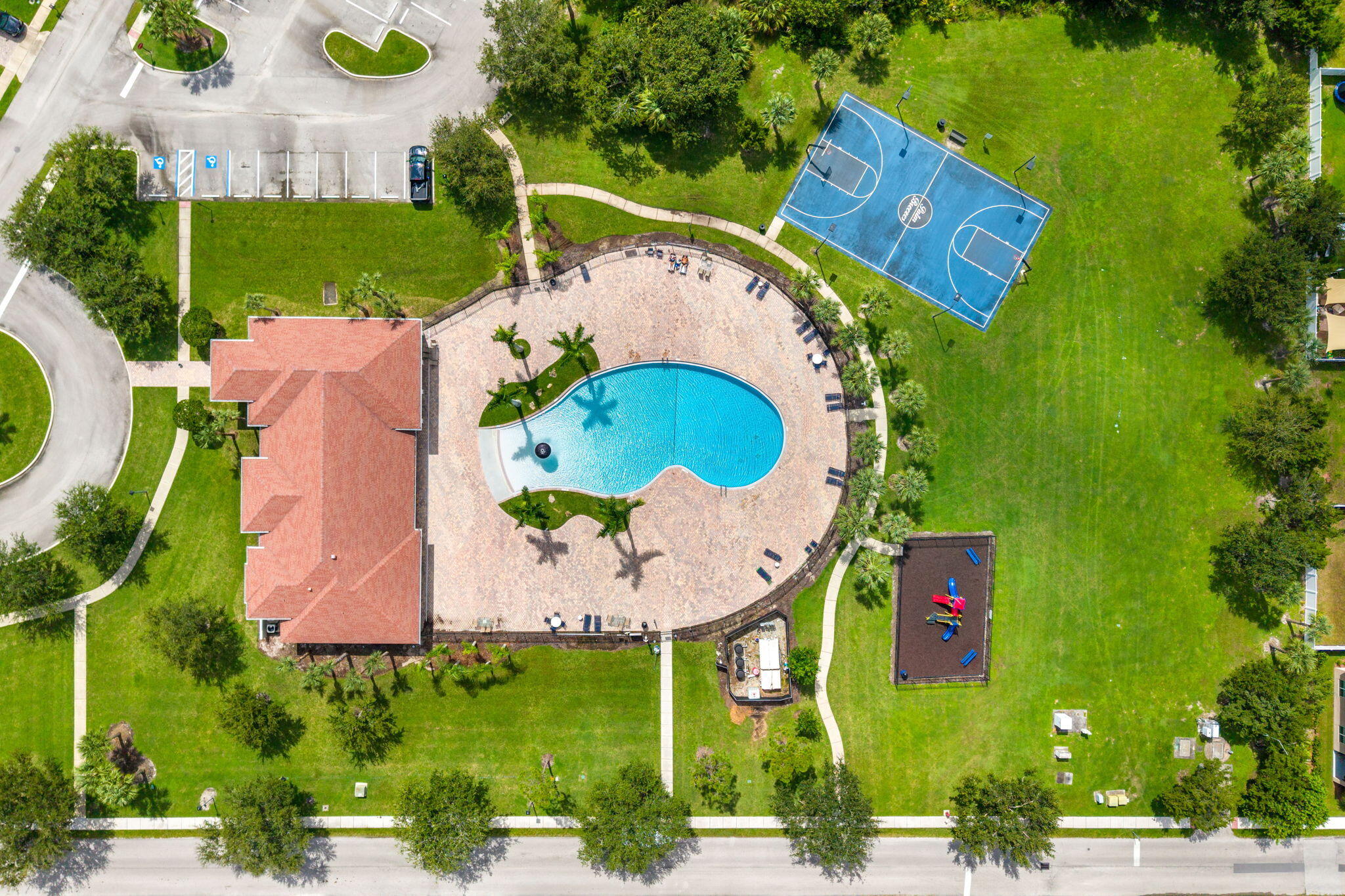 313 Palm Breezes Drive Property Photo 48