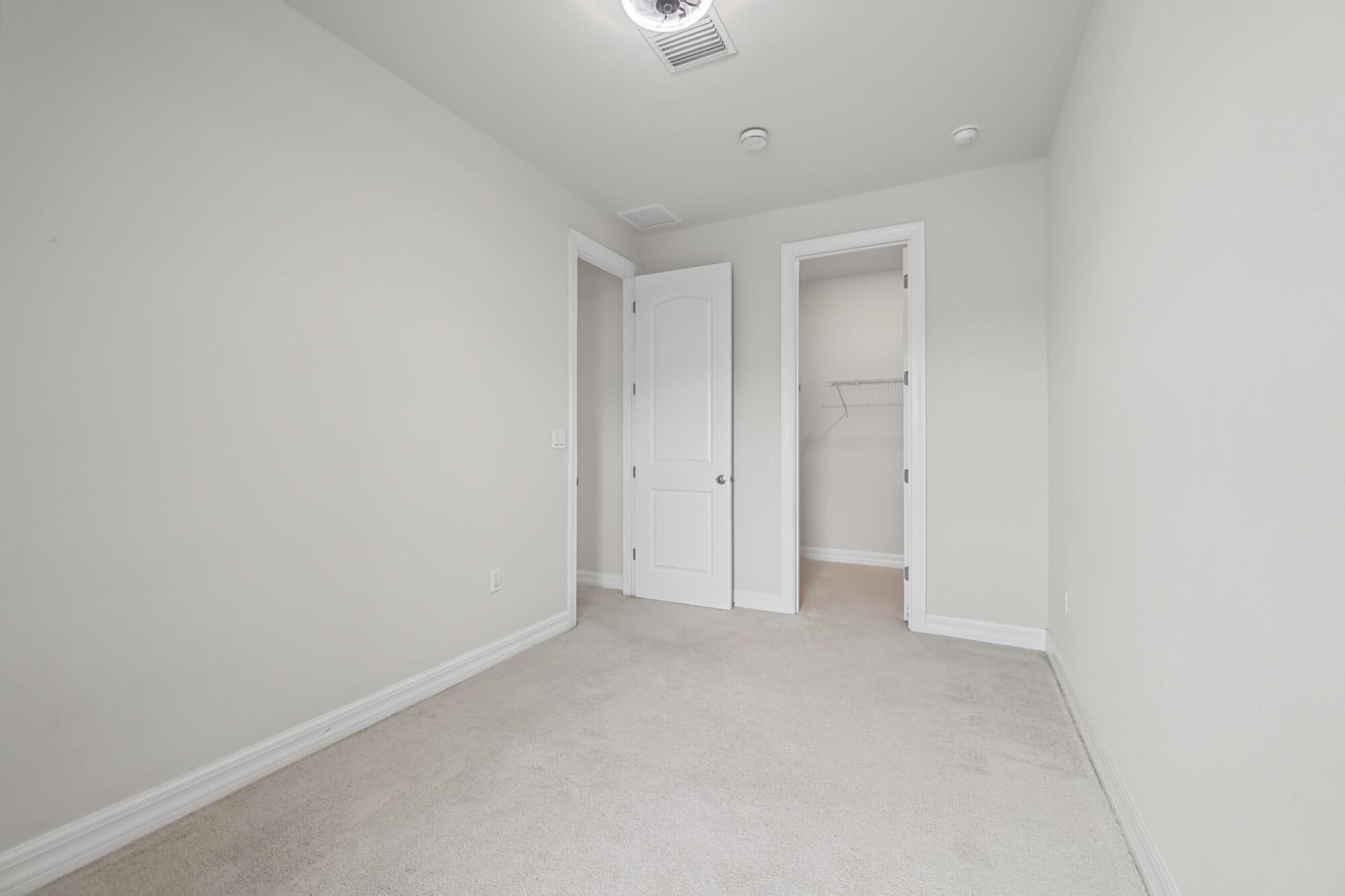 4488 Appleton Circle E Property Photo 32