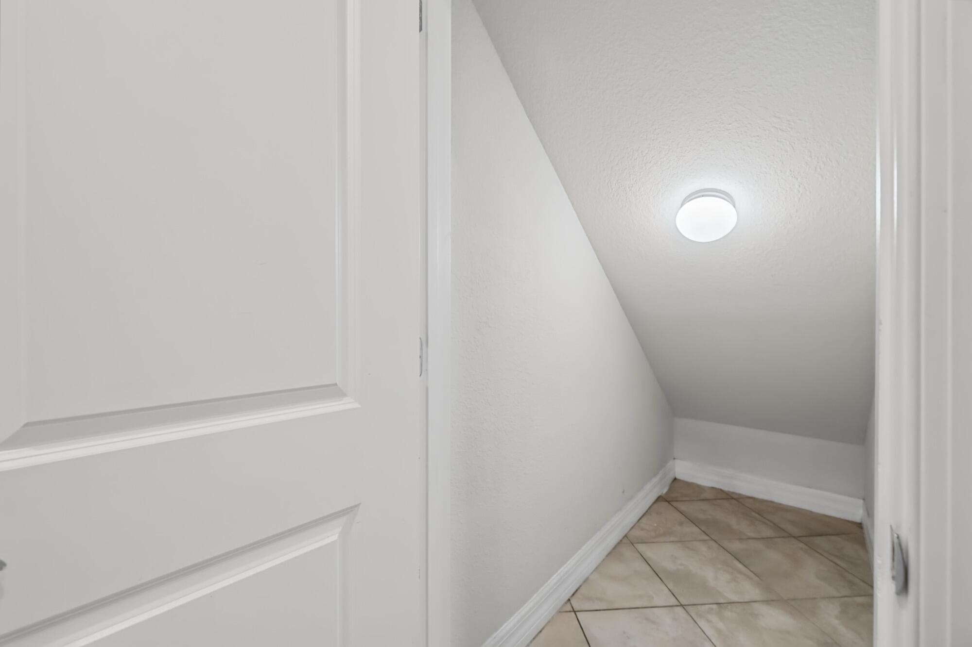 4488 Appleton Circle E Property Photo 34