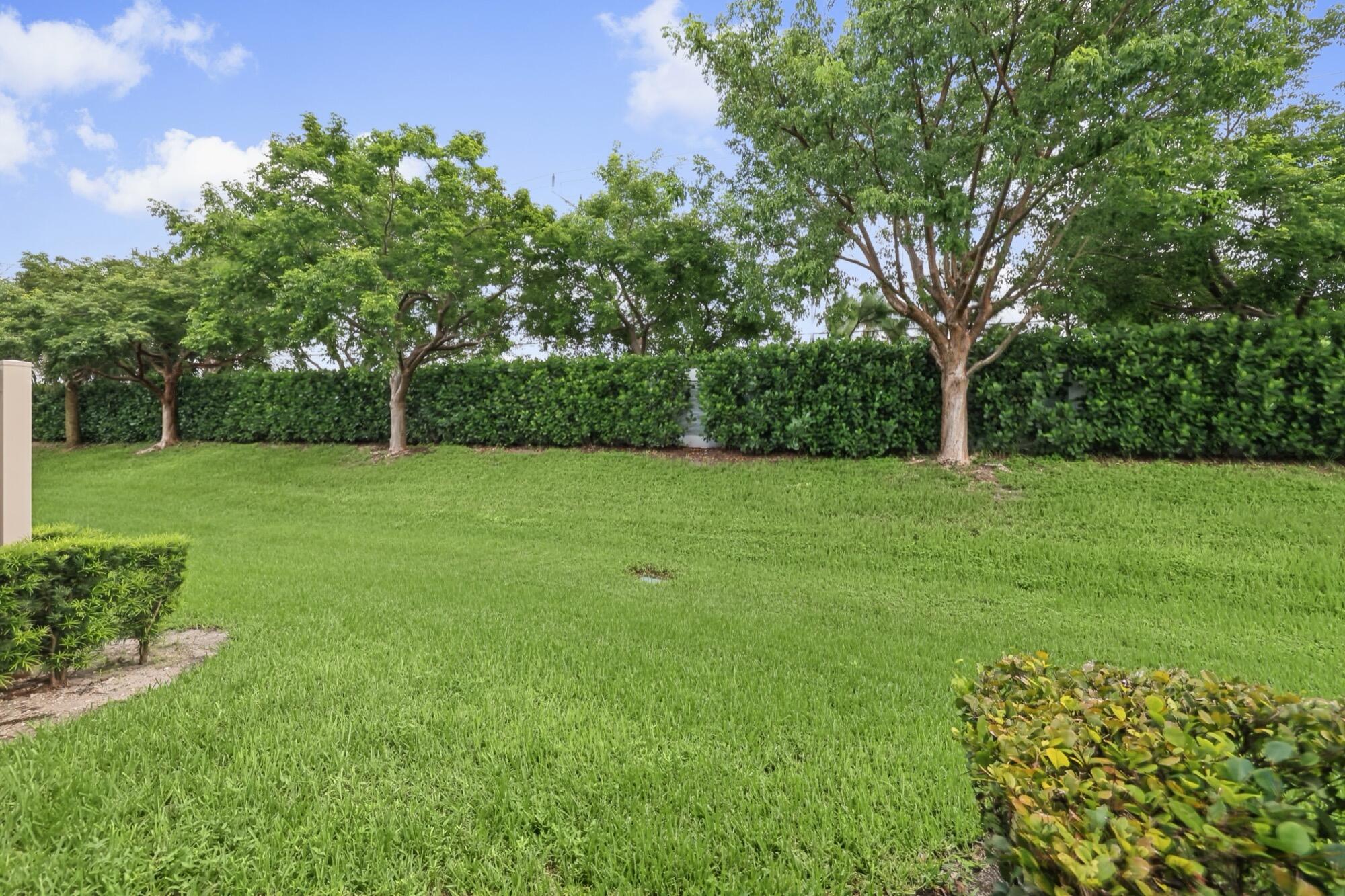 4488 Appleton Circle E Property Photo 41