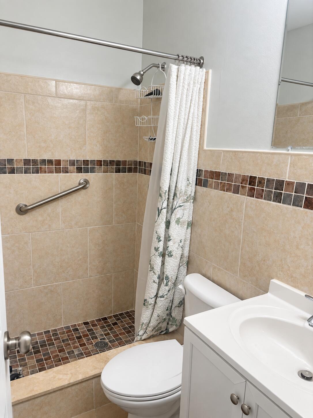 2100 Ne 38th Street 138 Property Photo 5