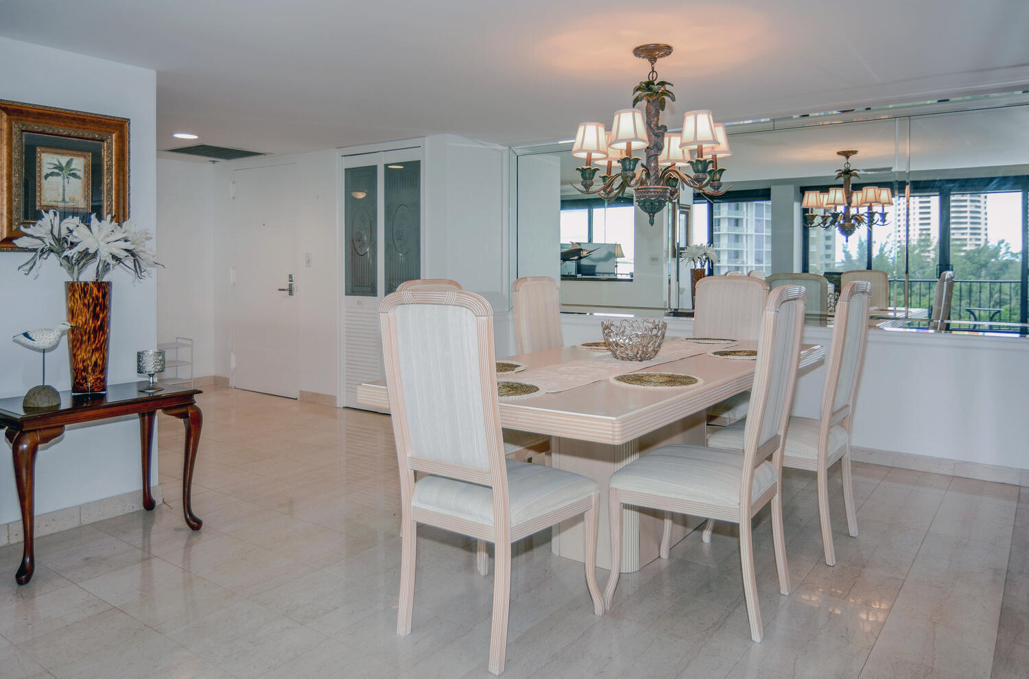4200 N Ocean Drive 2-605 Property Photo 5