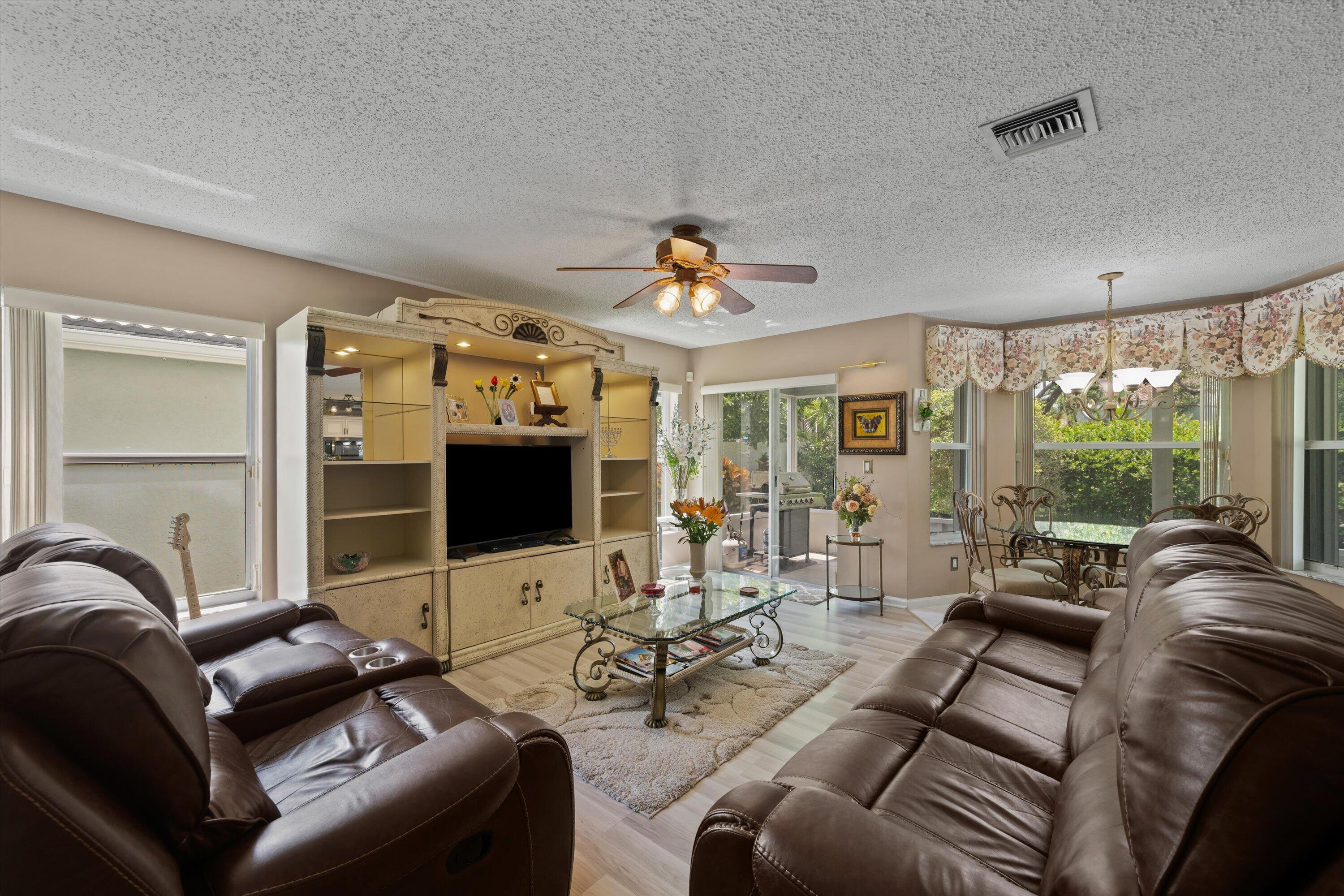 8156 Mystic Harbor Circle Property Photo 23