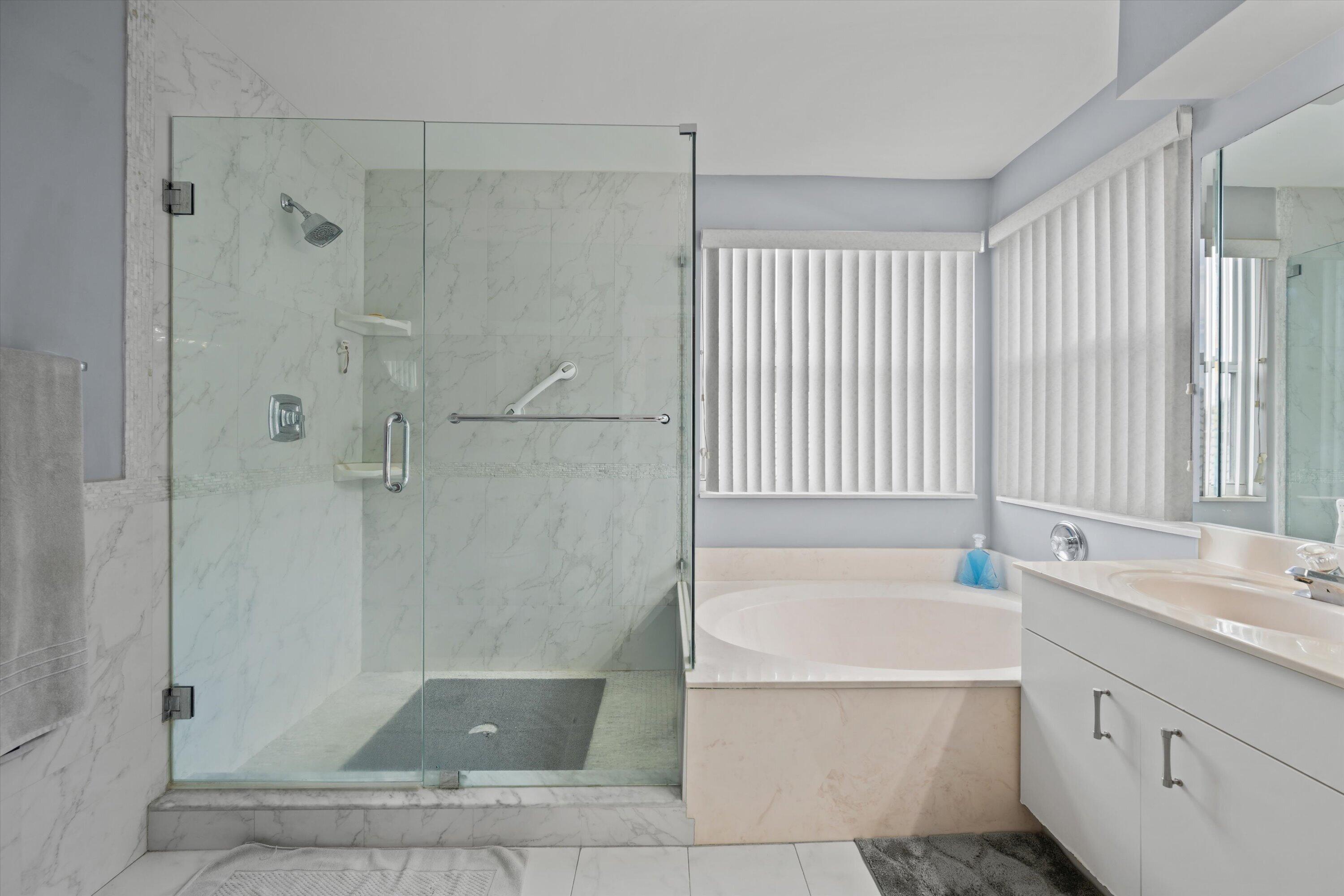 8156 Mystic Harbor Circle Property Photo 37