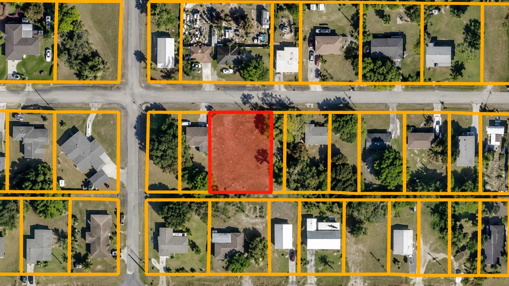 Avenue R Property Photo 1