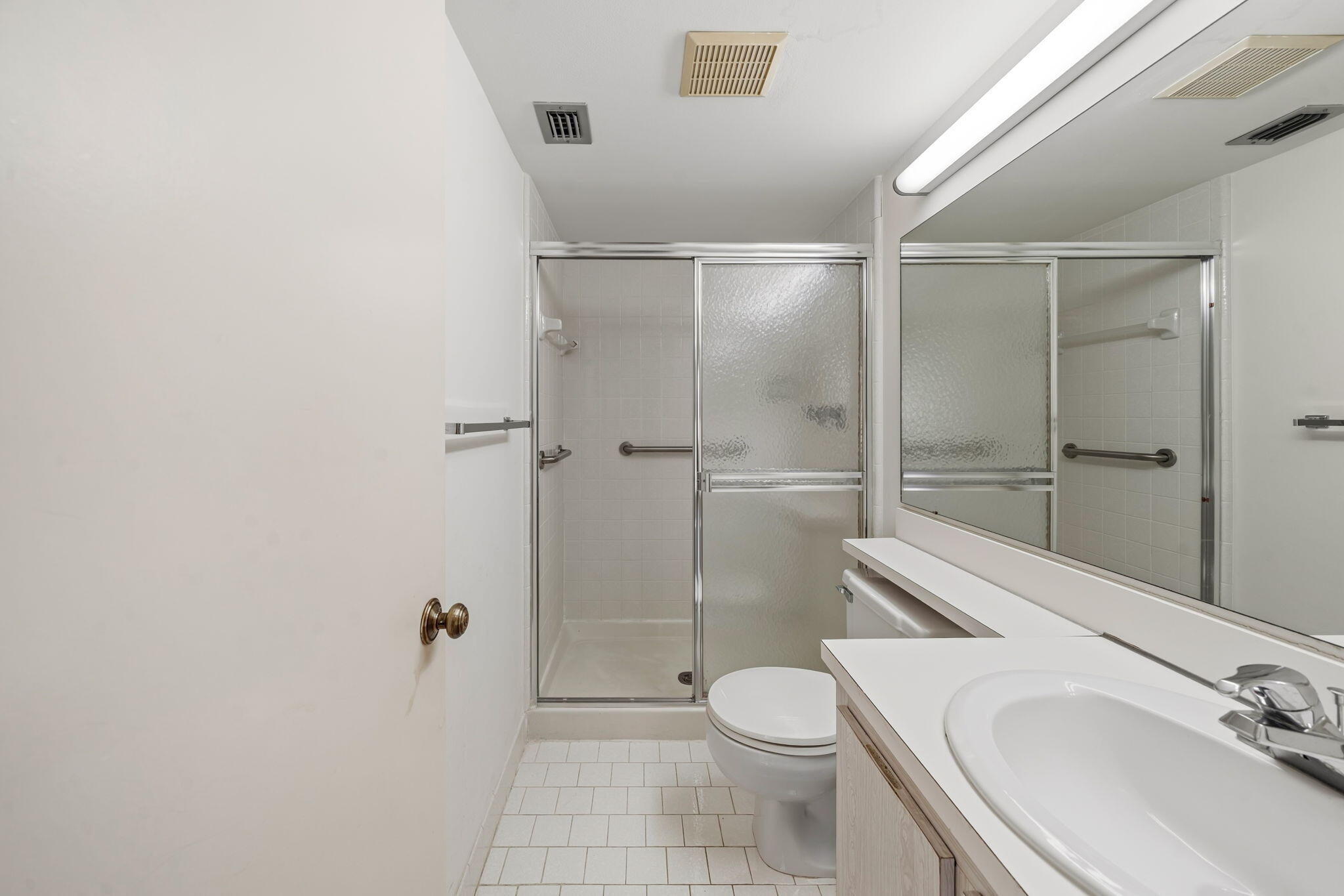 324 Knotty Pine Circle B-2 Property Photo 23