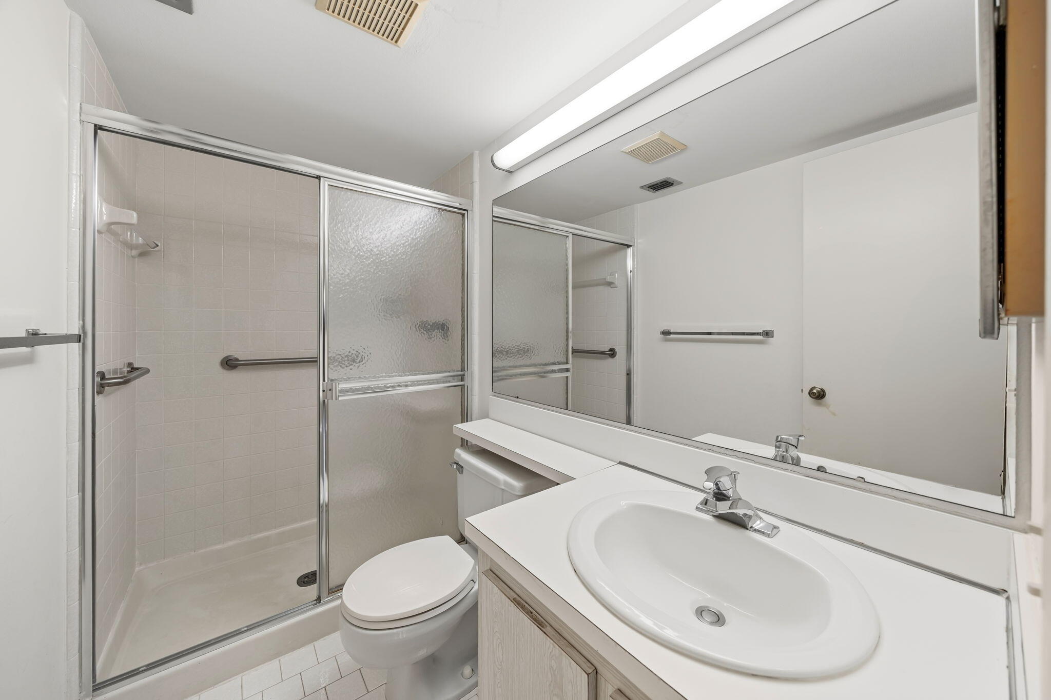 324 Knotty Pine Circle B-2 Property Photo 24