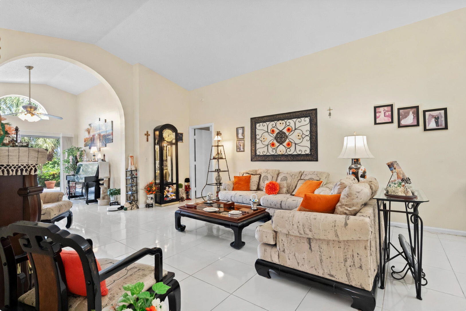 9847 Harbour Lake Circle Property Photo 4