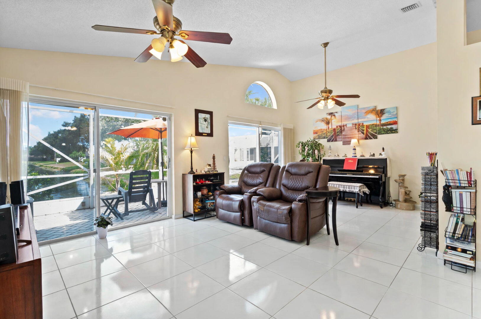 9847 Harbour Lake Circle Property Photo 16