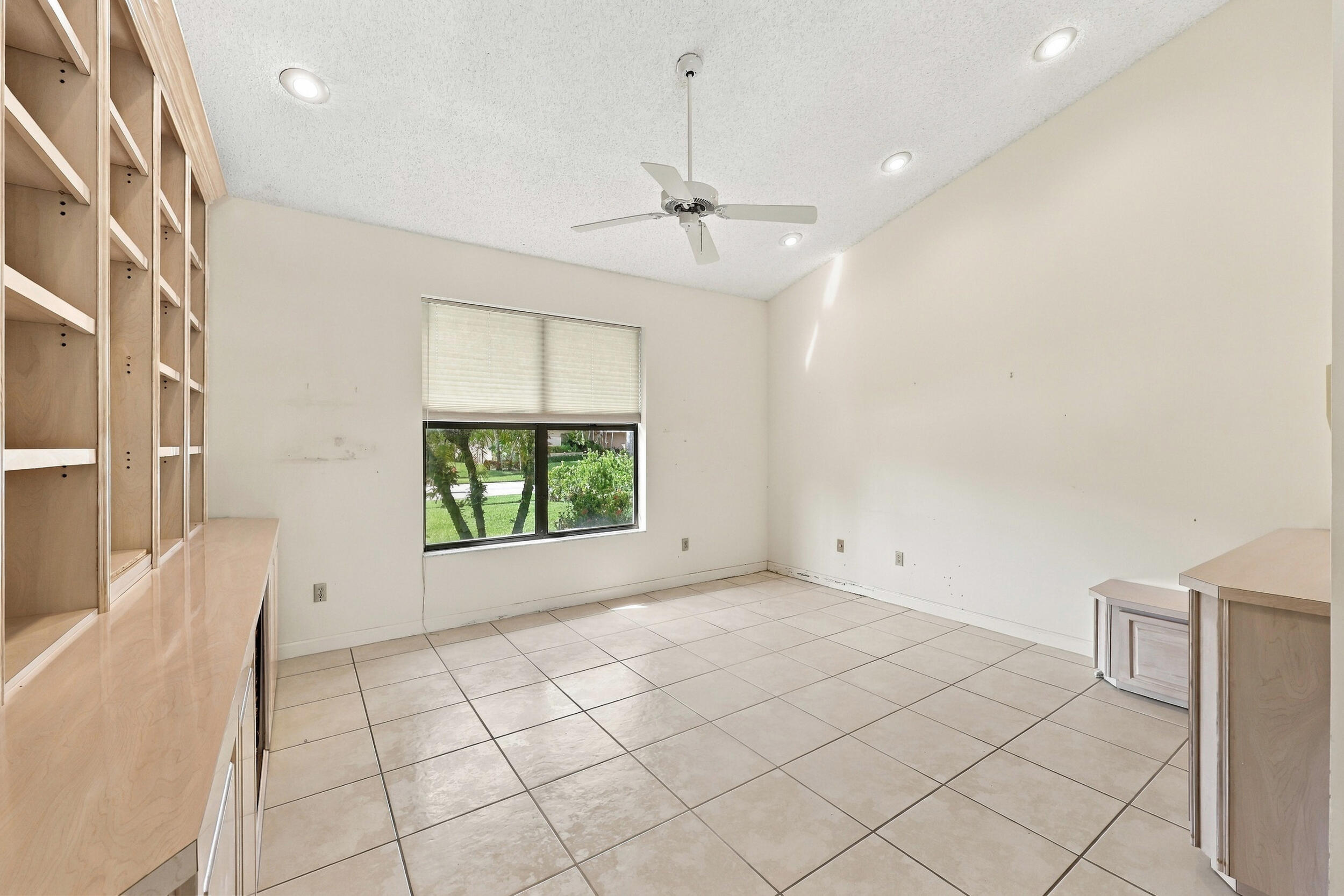 10695 Stonebridge Boulevard Property Photo 12