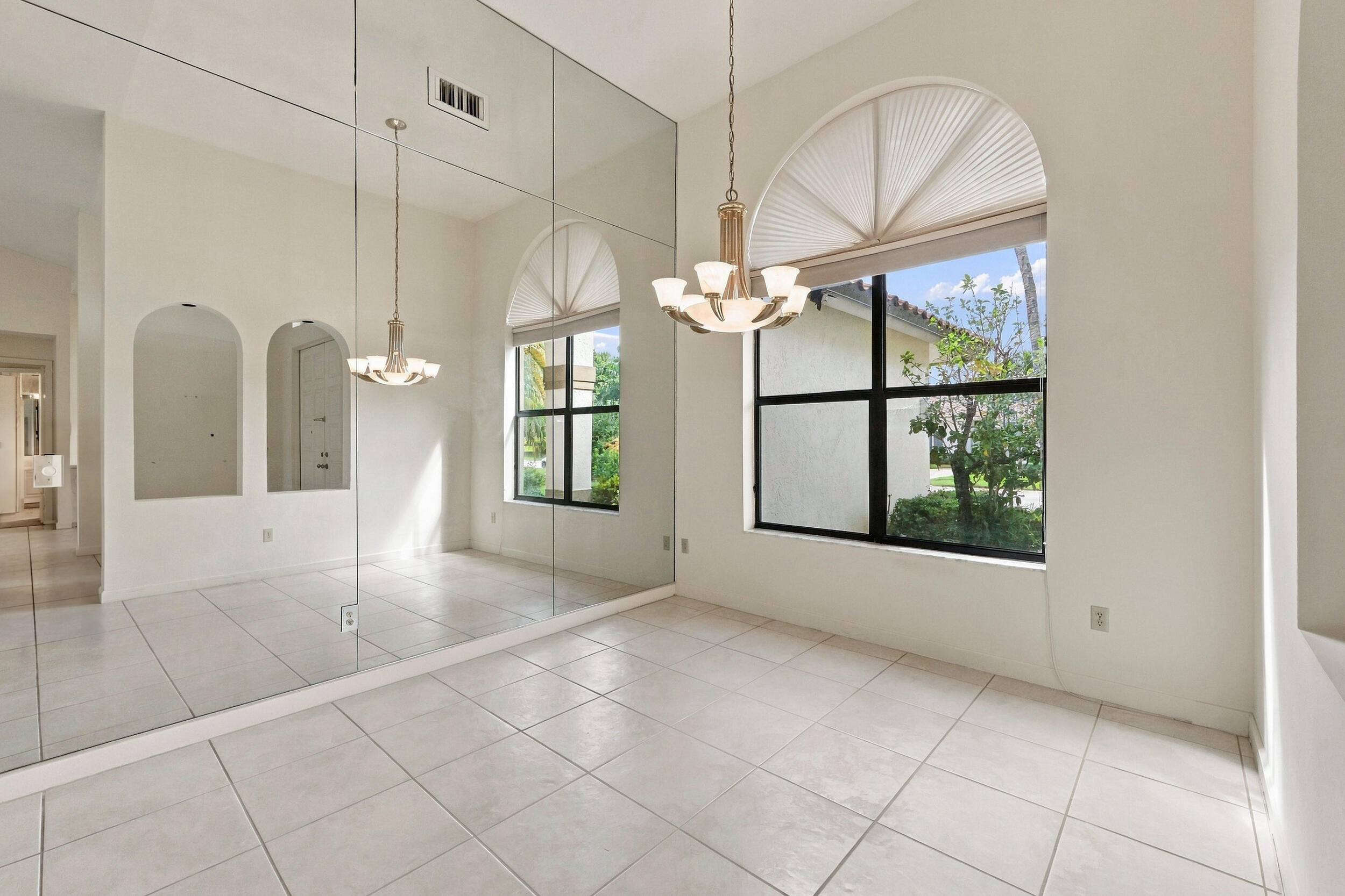 10695 Stonebridge Boulevard Property Photo 19