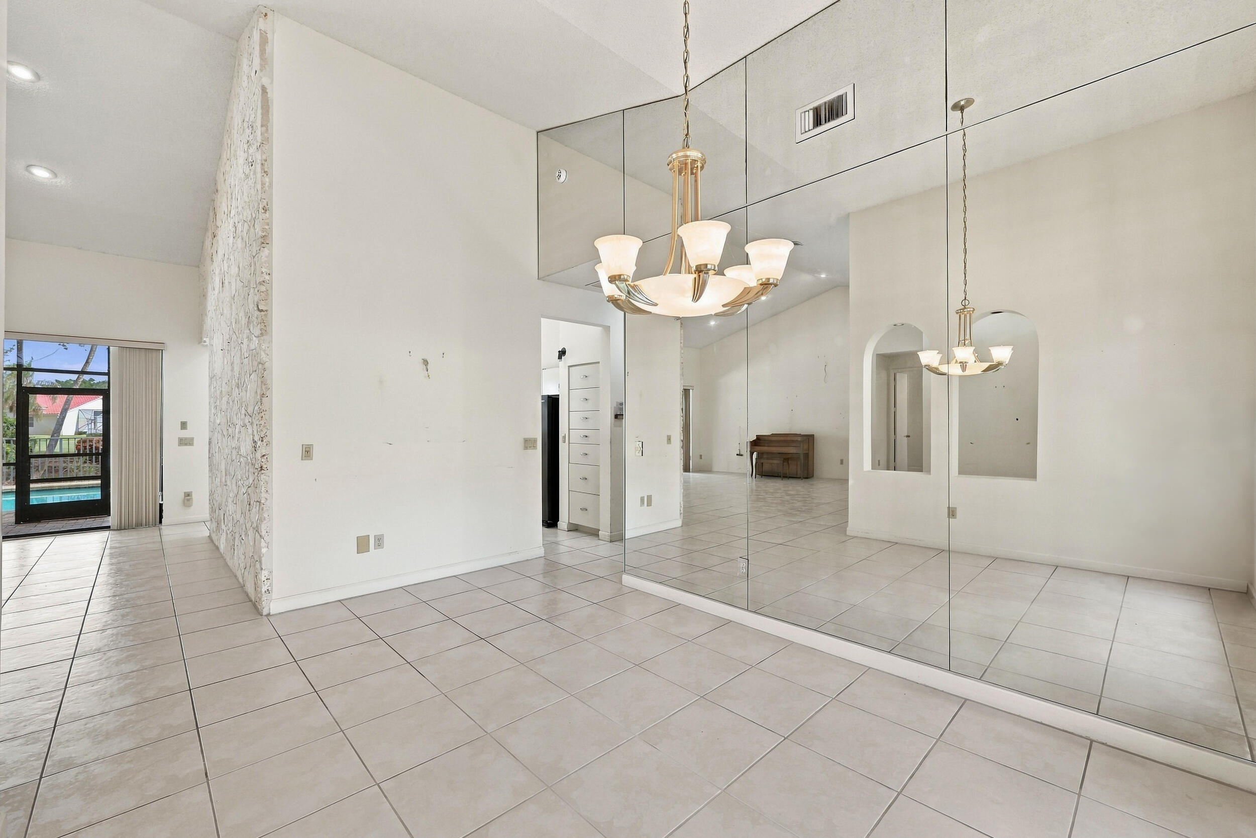 10695 Stonebridge Boulevard Property Photo 23
