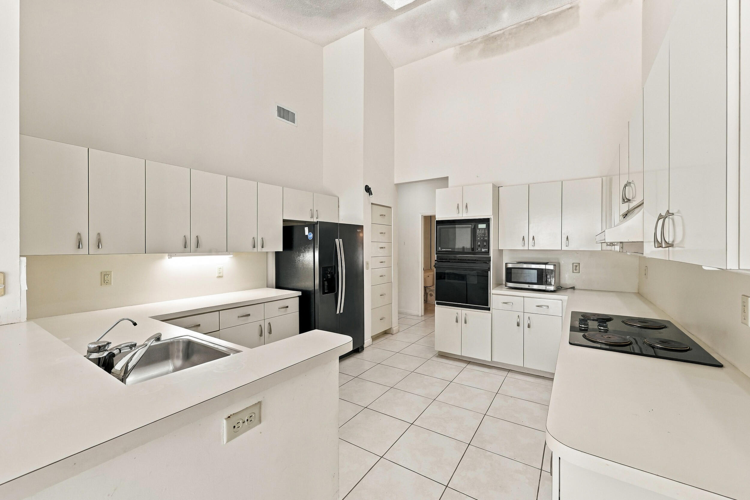 10695 Stonebridge Boulevard Property Photo 26