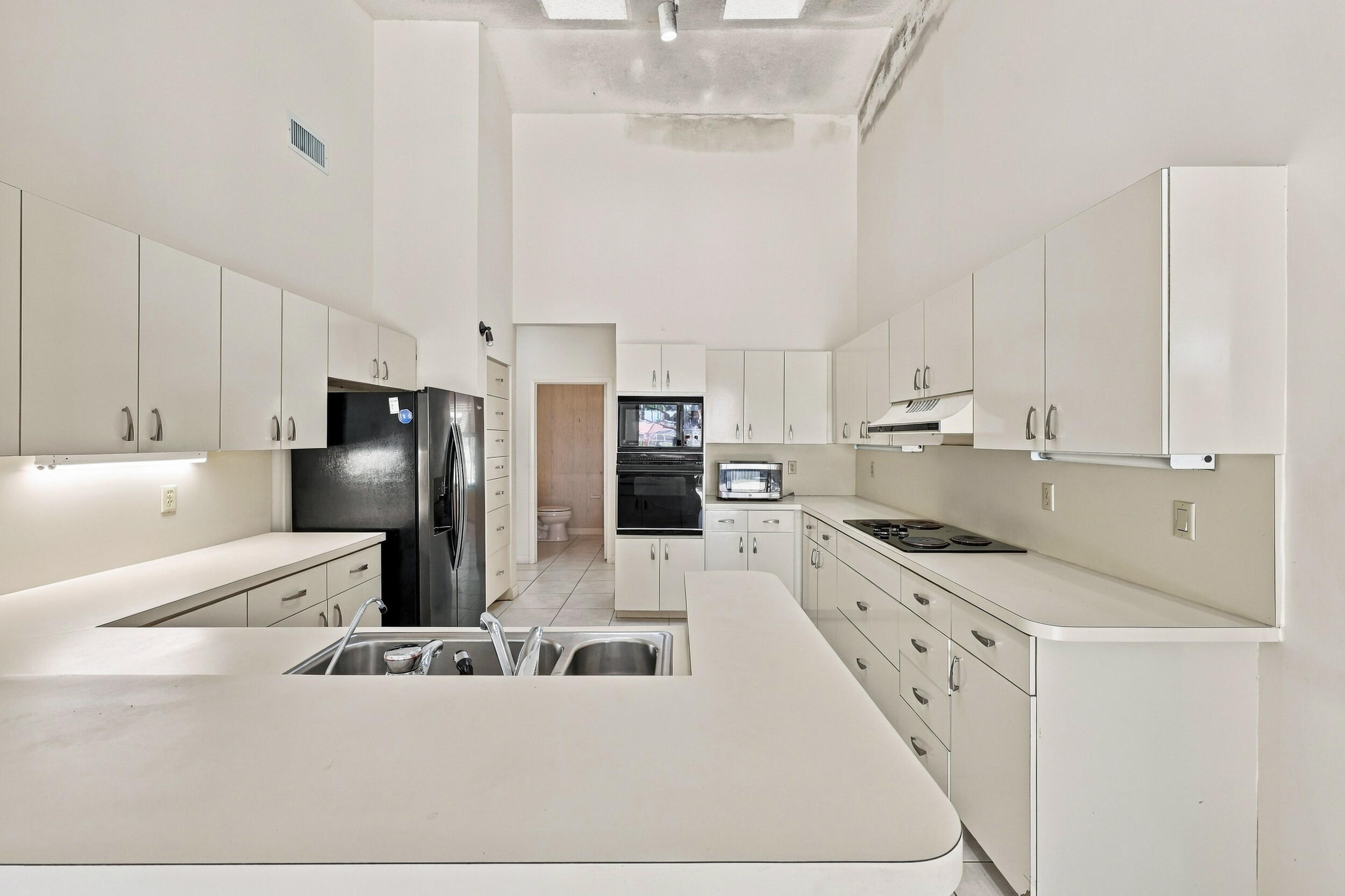 10695 Stonebridge Boulevard Property Photo 27