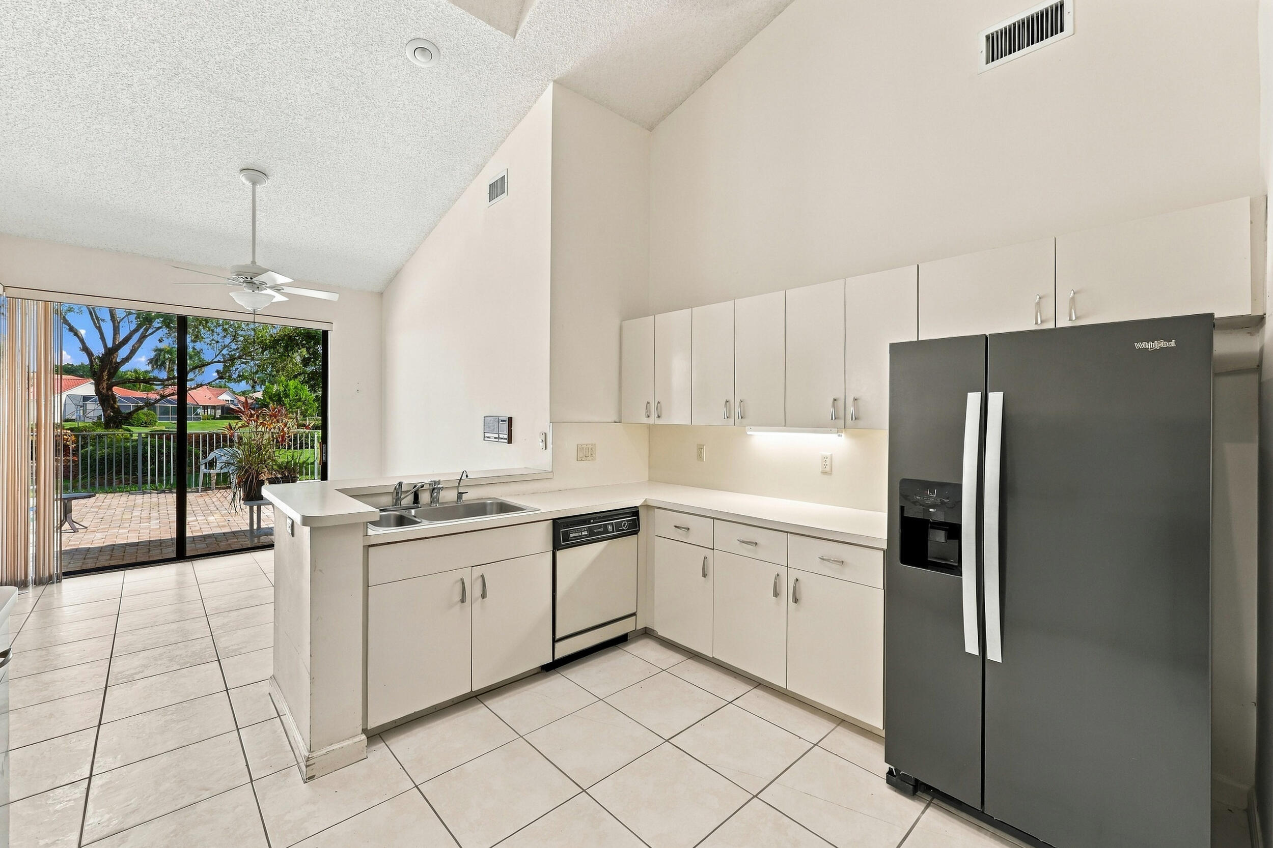 10695 Stonebridge Boulevard Property Photo 30
