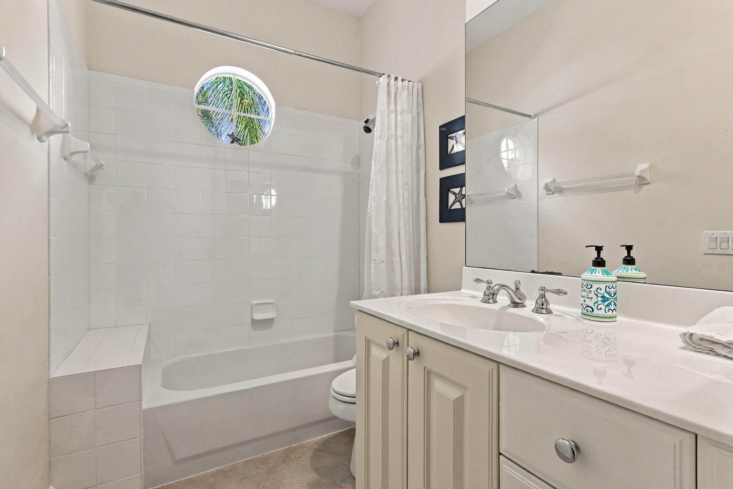 9010 Cascada Way Property Photo 12