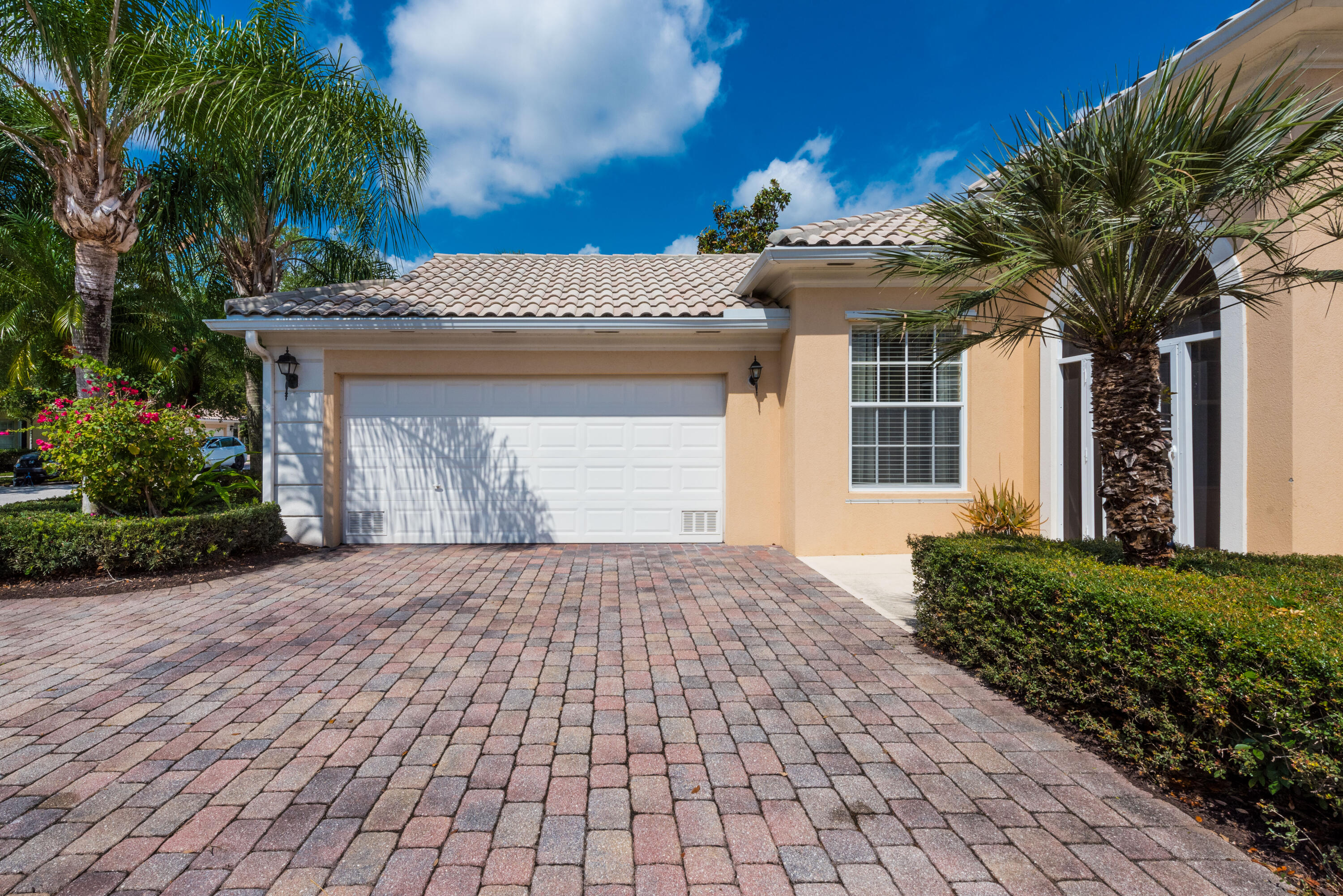 8159 NEVIS Place Property Photo 1