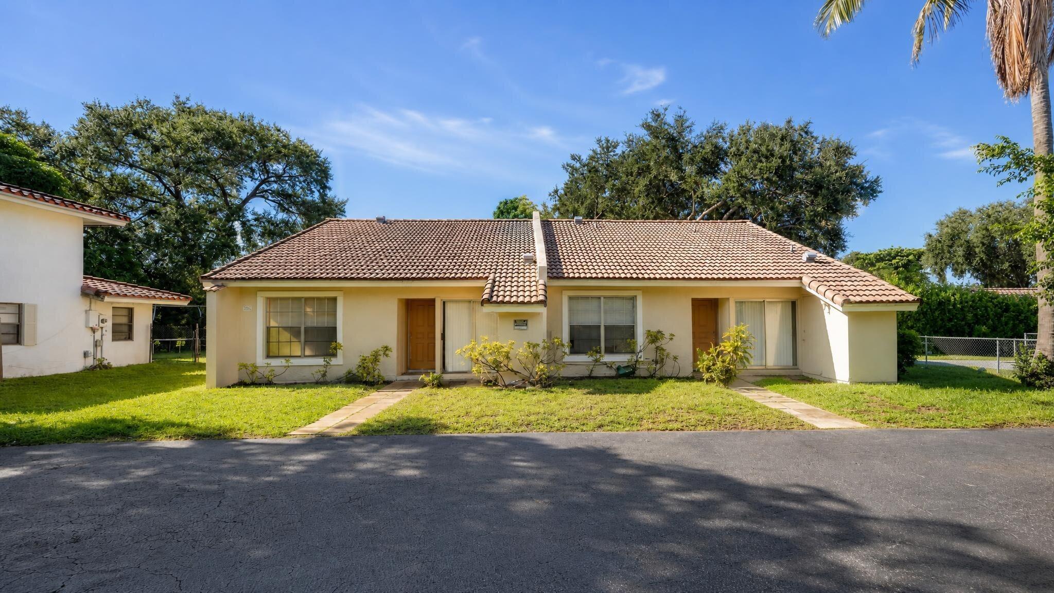 10880 Nw 45th Street Property Photo 1