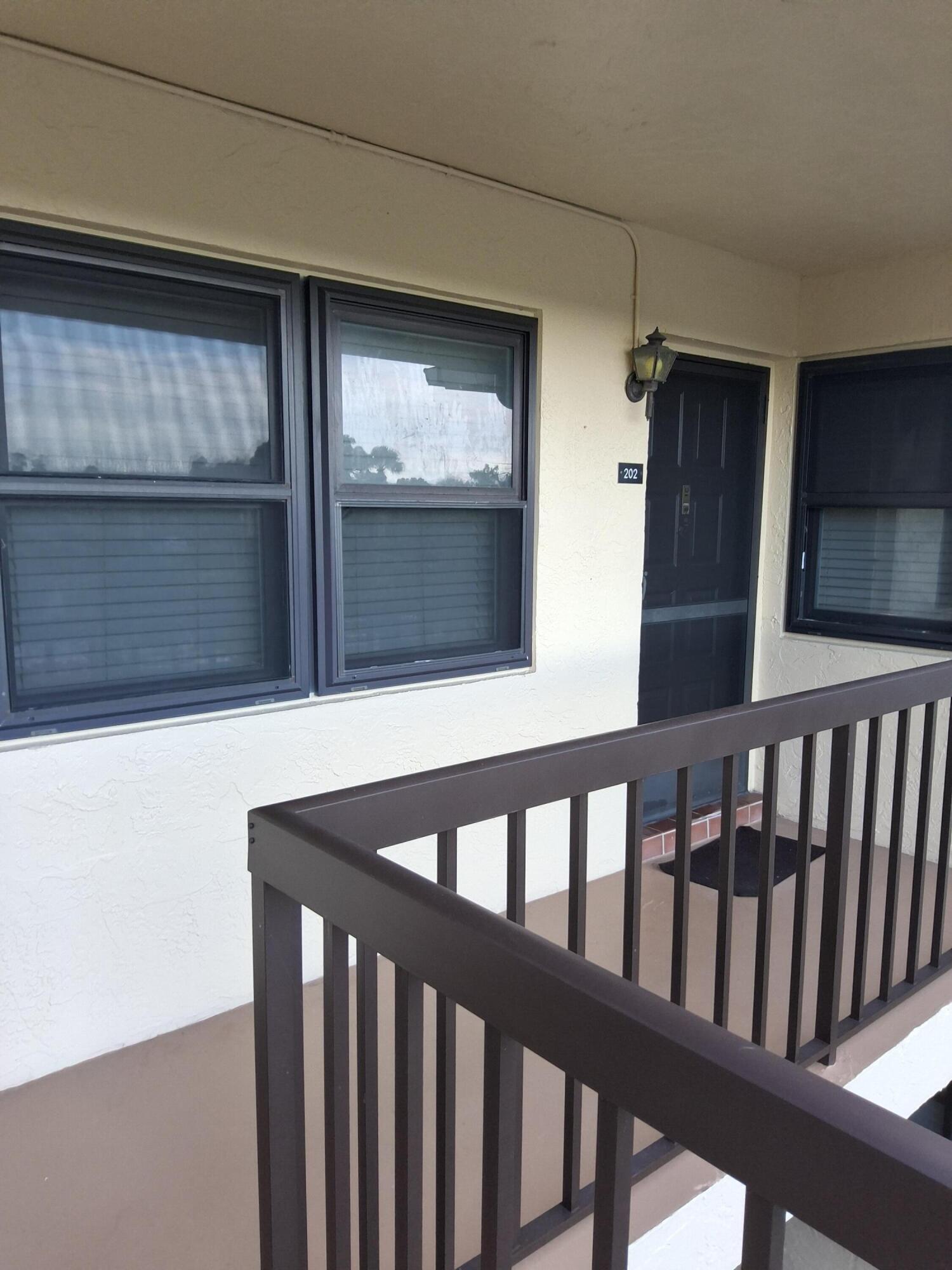 4693 E Lucerne Lakes Boulevard E 202 Property Photo 1