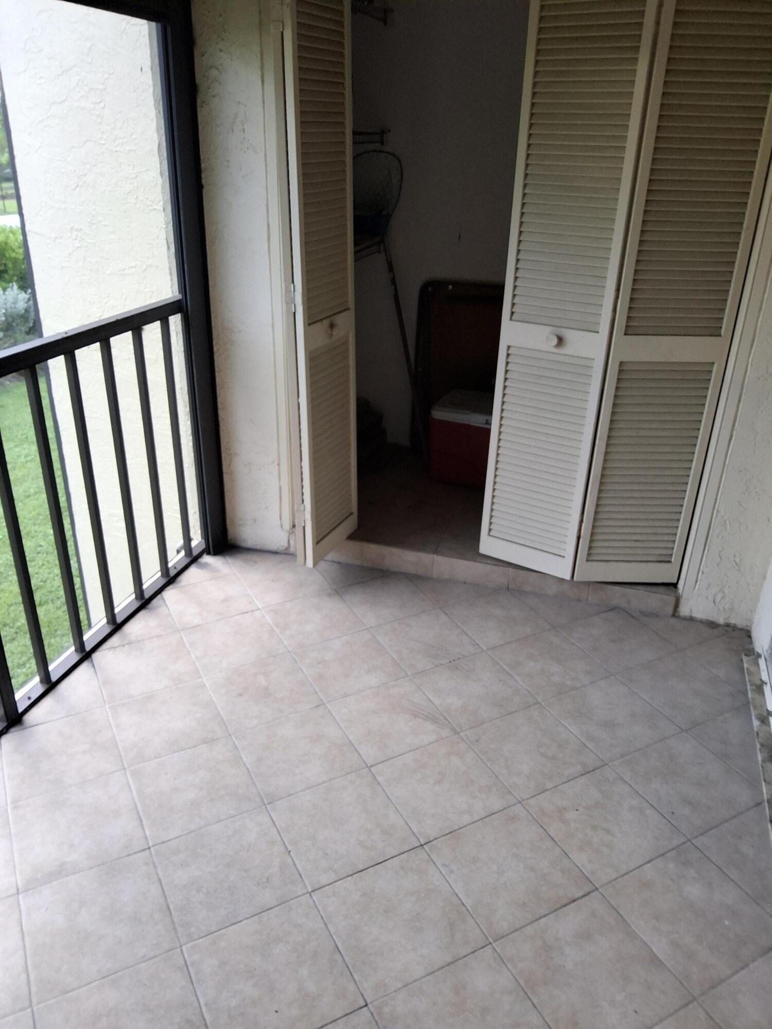 4693 E Lucerne Lakes Boulevard E 202 Property Photo 7