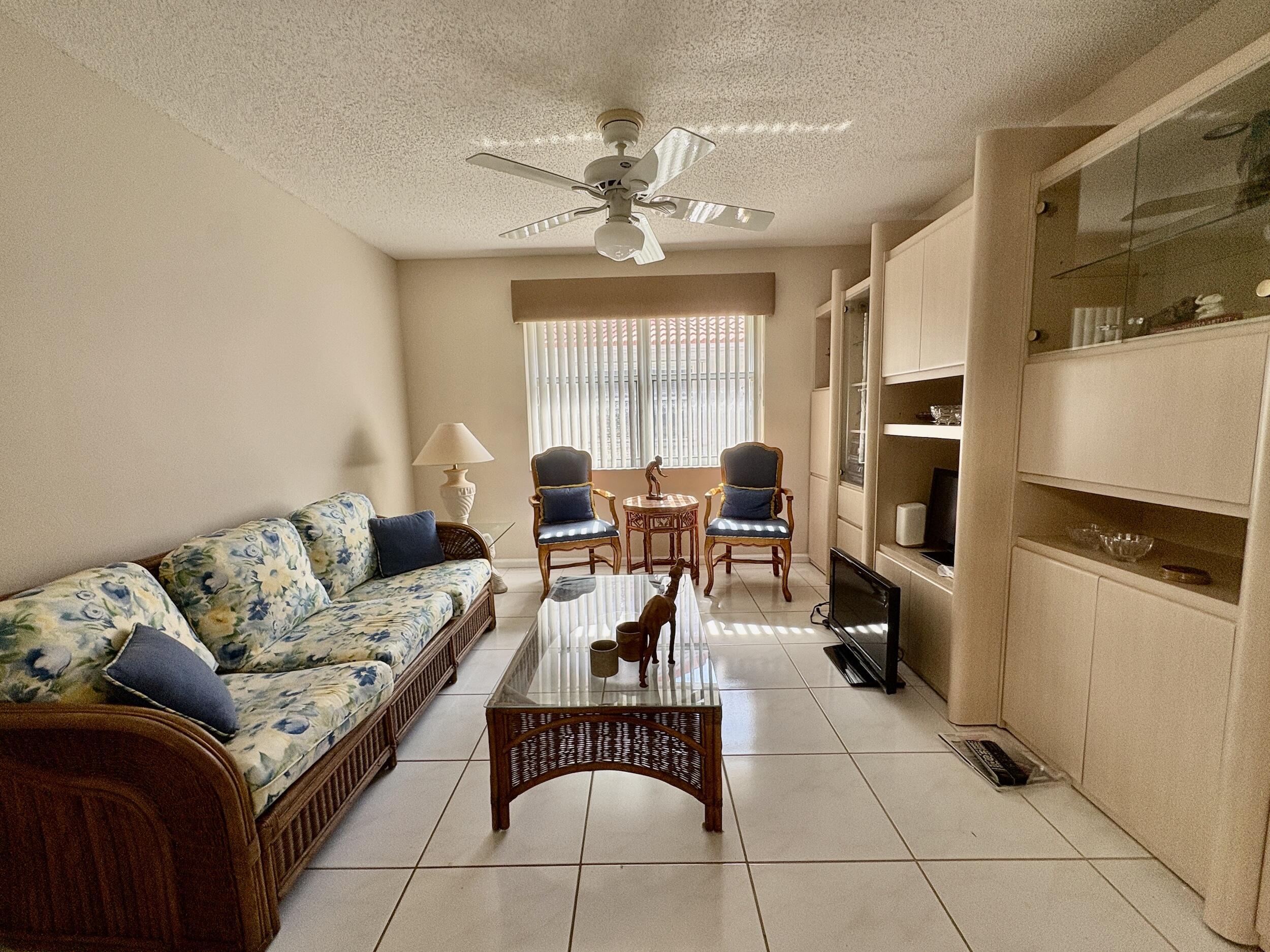 7702 Majestic Palm Drive Property Photo 17
