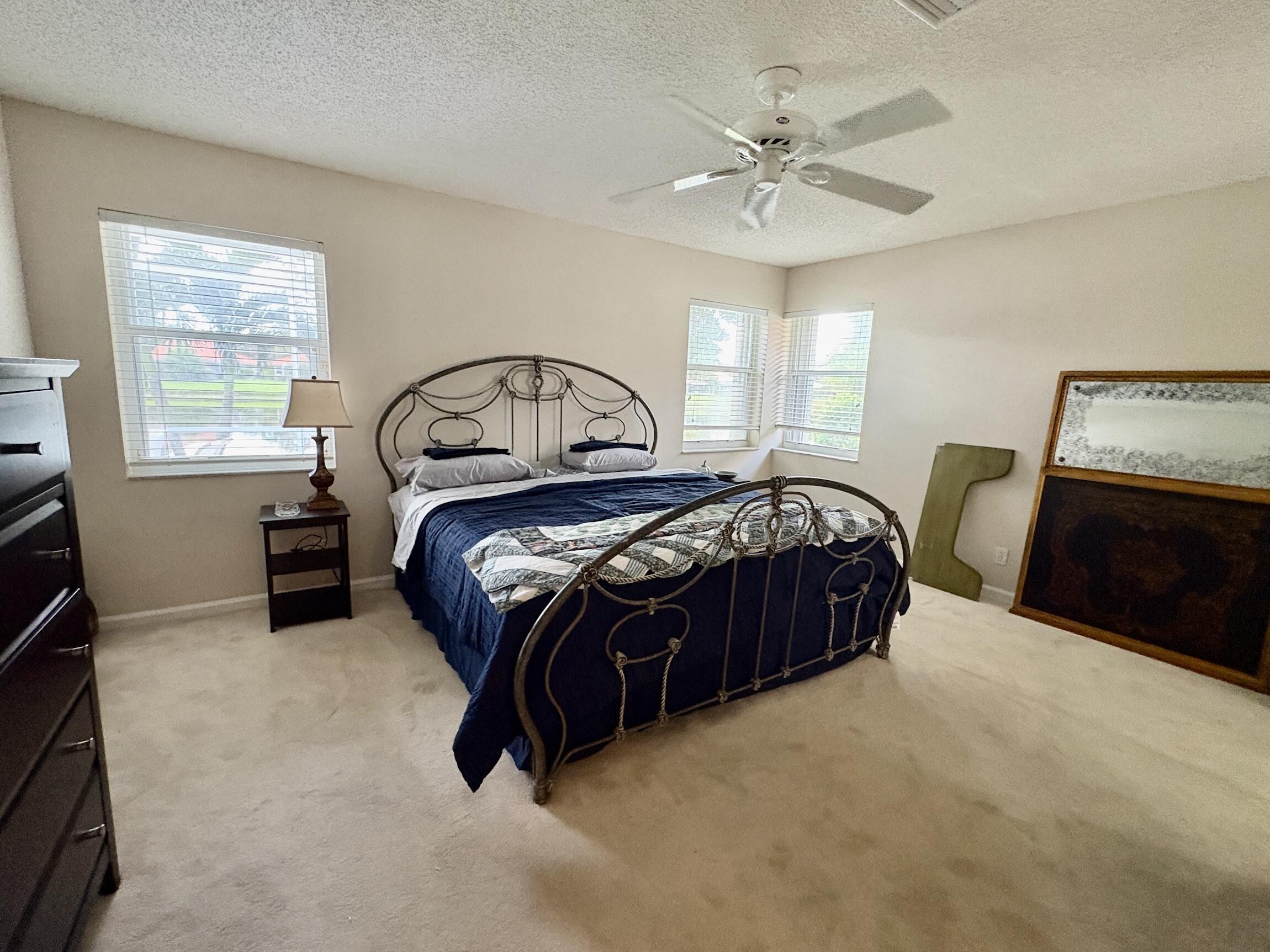 7702 Majestic Palm Drive Property Photo 32