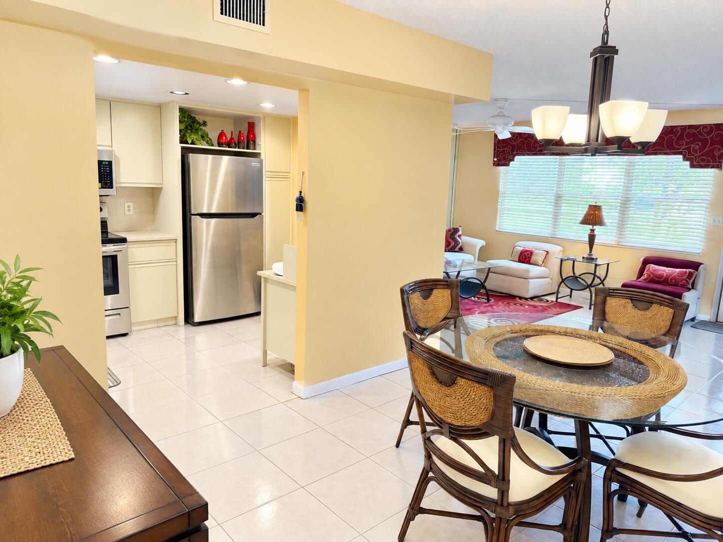 3305 Aruba Way G1 Property Photo 4