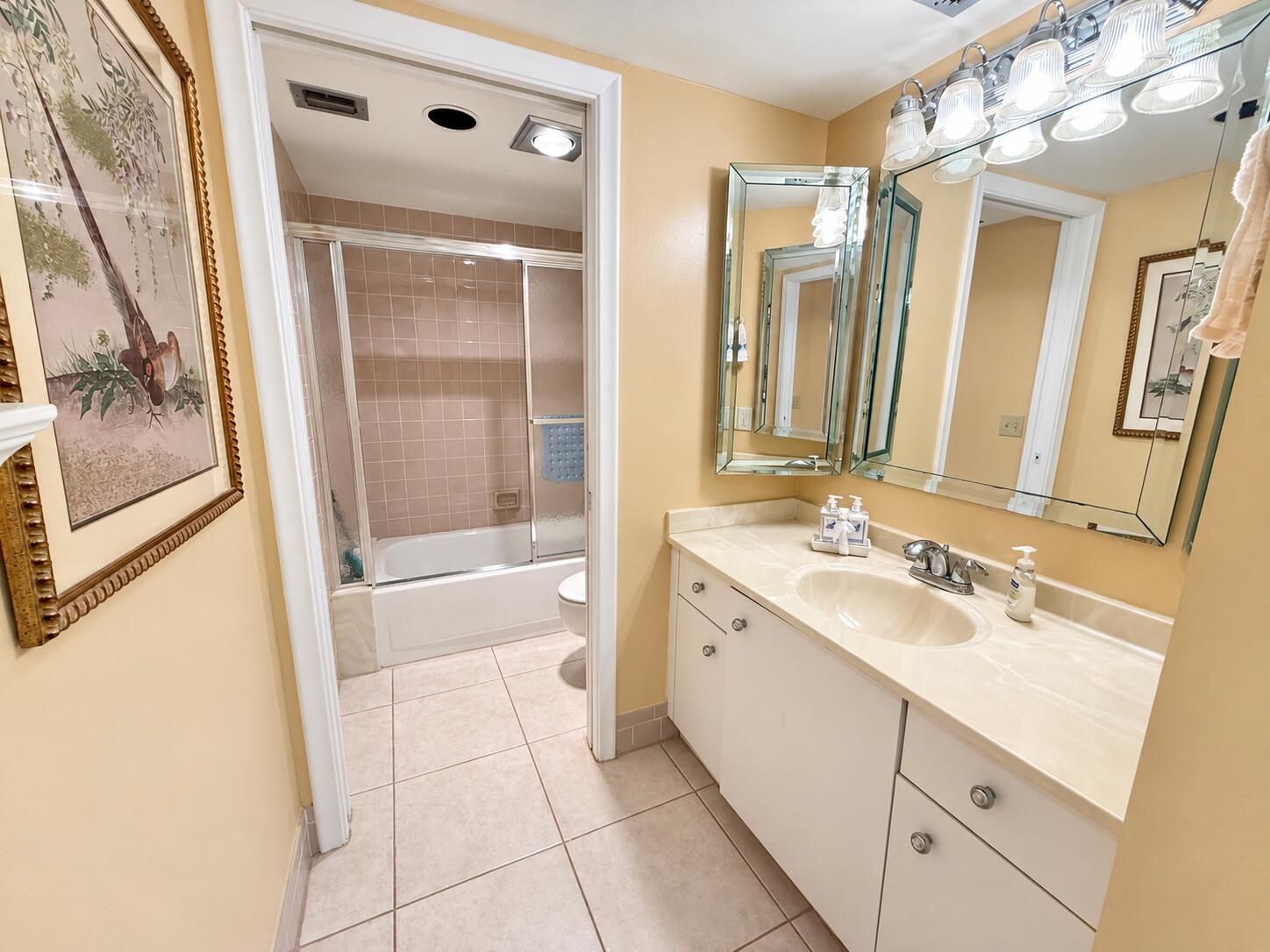 3305 Aruba Way G1 Property Photo 10