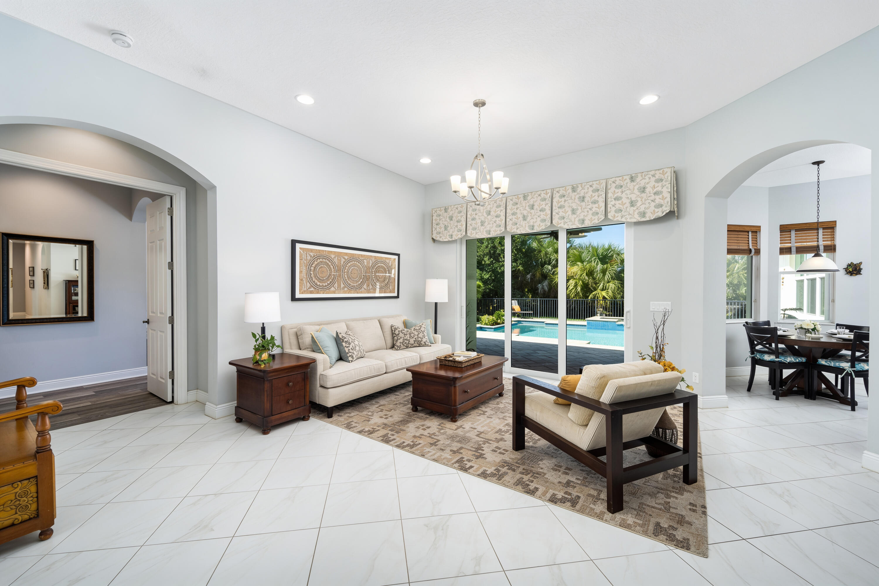 7656 Se Ravissant Drive Property Photo 14