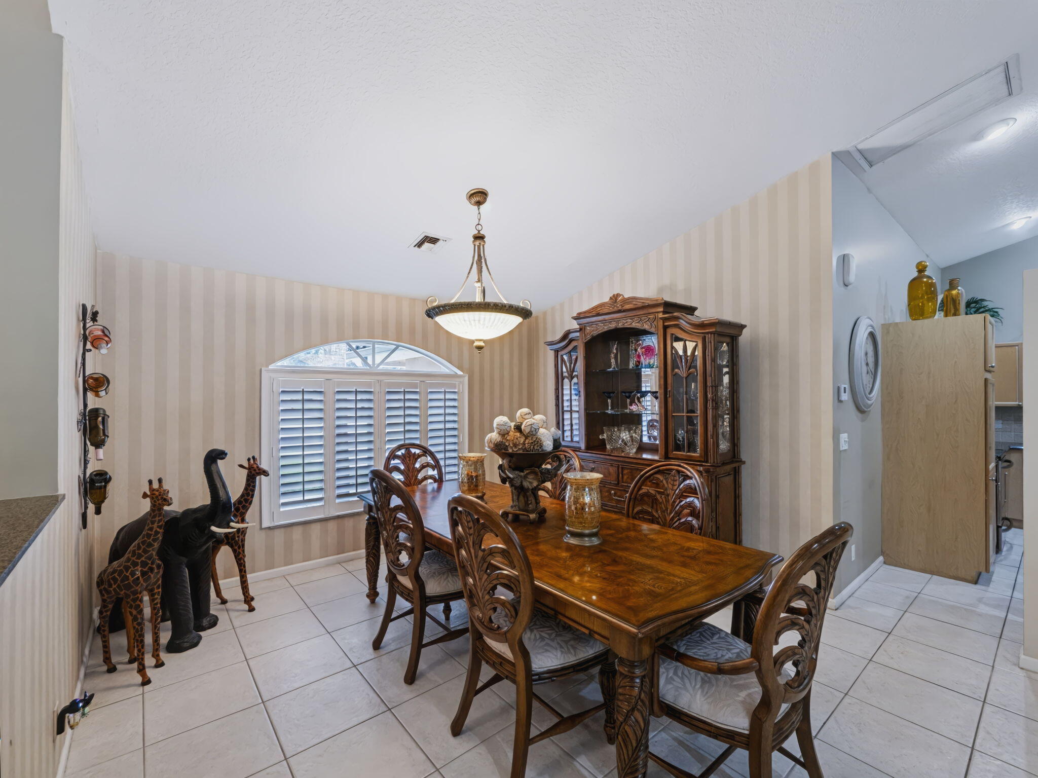 6001 Wedgewood Village Circle Property Photo 9