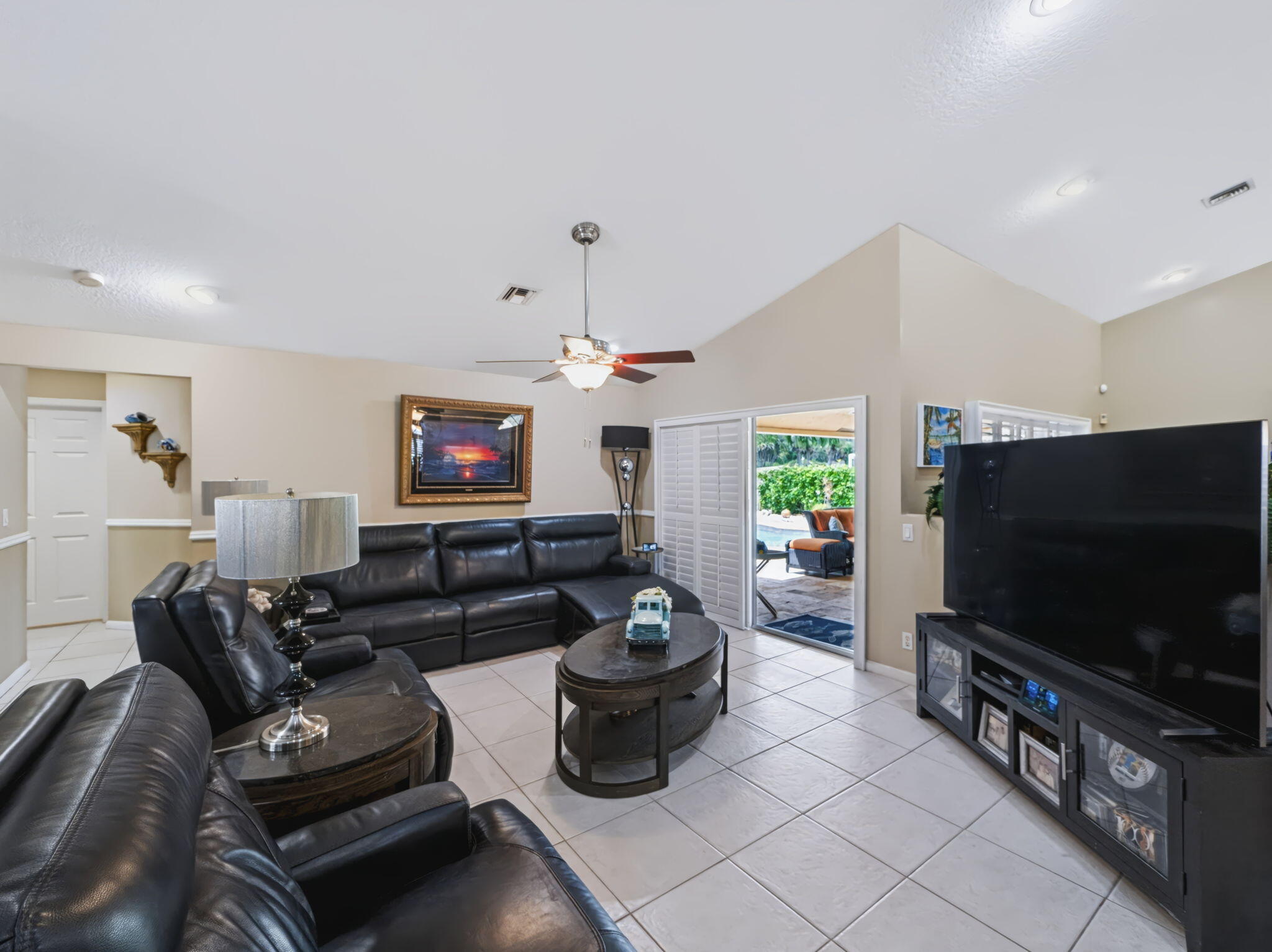 6001 Wedgewood Village Circle Property Photo 10